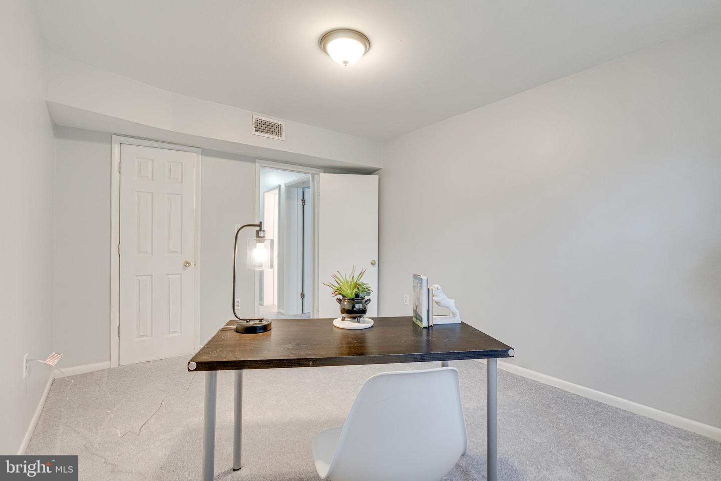 9473 FAIRFAX BLVD #104, FAIRFAX, Virginia 22031, 2 Bedrooms Bedrooms, ,1 BathroomBathrooms,Residential,For sale,9473 FAIRFAX BLVD #104,VAFC2006760 MLS # VAFC2006760