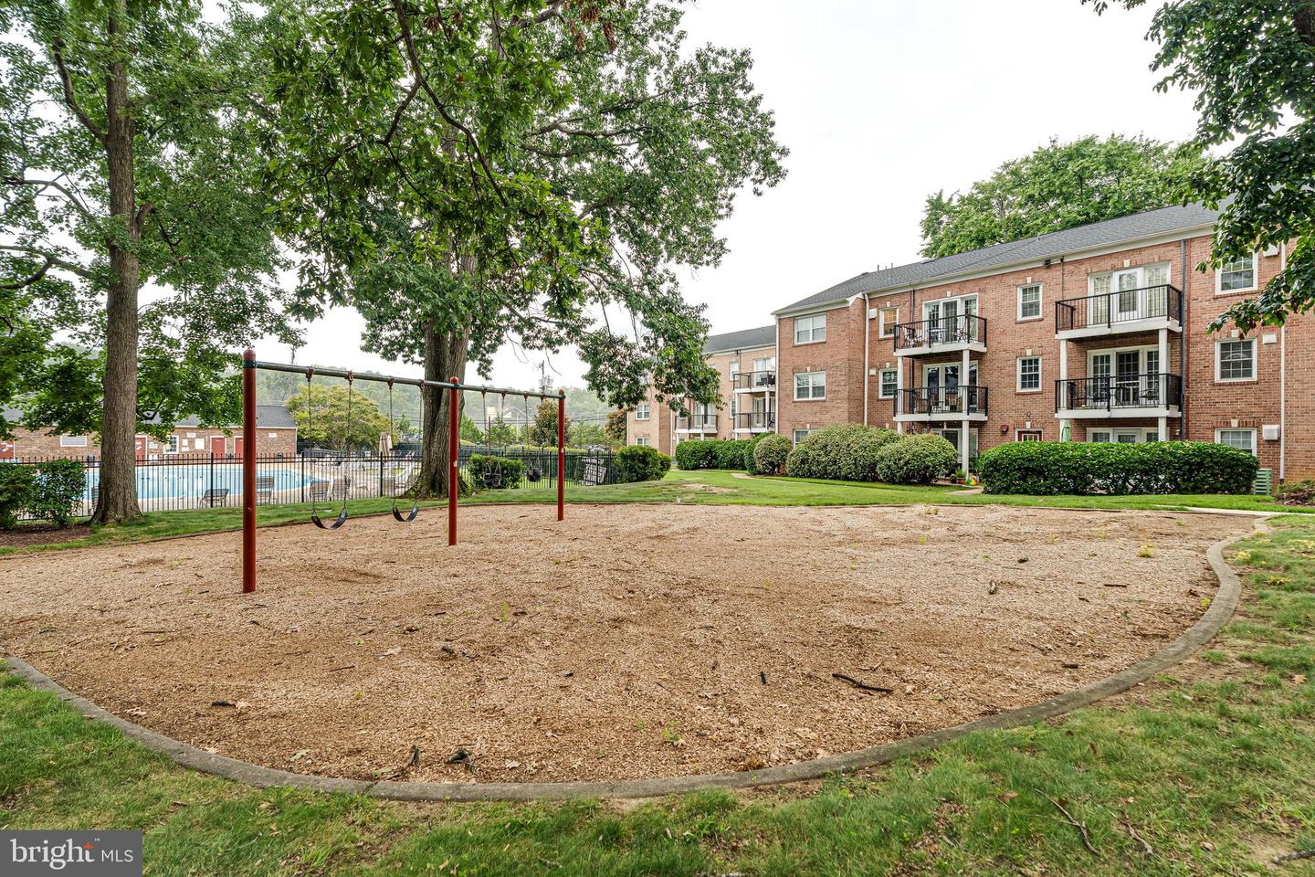 9473 FAIRFAX BLVD #104, FAIRFAX, Virginia 22031, 2 Bedrooms Bedrooms, ,1 BathroomBathrooms,Residential,For sale,9473 FAIRFAX BLVD #104,VAFC2006760 MLS # VAFC2006760