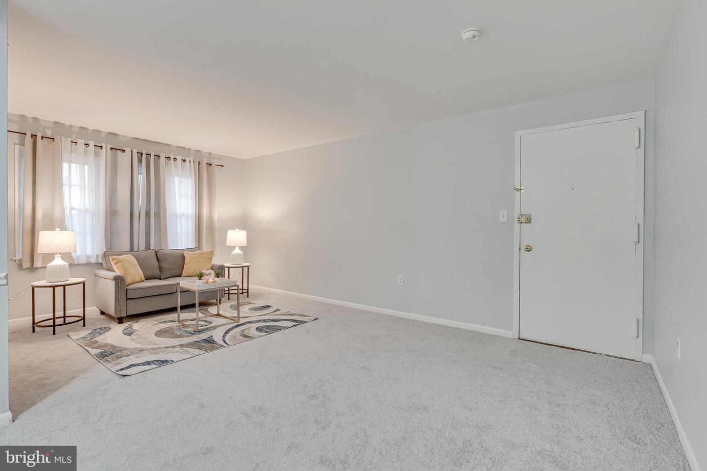 9473 FAIRFAX BLVD #104, FAIRFAX, Virginia 22031, 2 Bedrooms Bedrooms, ,1 BathroomBathrooms,Residential,For sale,9473 FAIRFAX BLVD #104,VAFC2006760 MLS # VAFC2006760