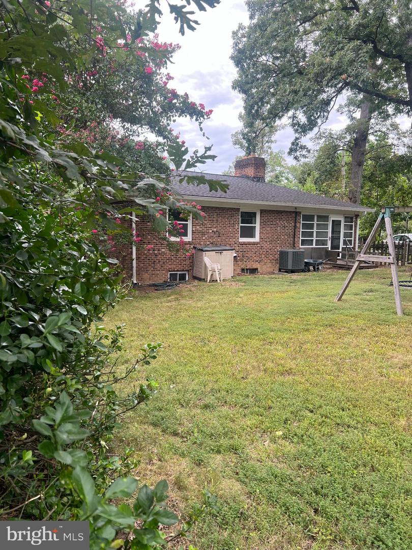 4423 UPLAND DR, ALEXANDRIA, Virginia 22310, 4 Bedrooms Bedrooms, ,3 BathroomsBathrooms,Residential,For sale,4423 UPLAND DR,VAFX2260294 MLS # VAFX2260294