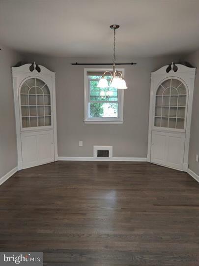 4837 RANDOLPH DR, ANNANDALE, Virginia 22003, 4 Bedrooms Bedrooms, ,3 BathroomsBathrooms,Residential,For sale,4837 RANDOLPH DR,VAFX2260316 MLS # VAFX2260316