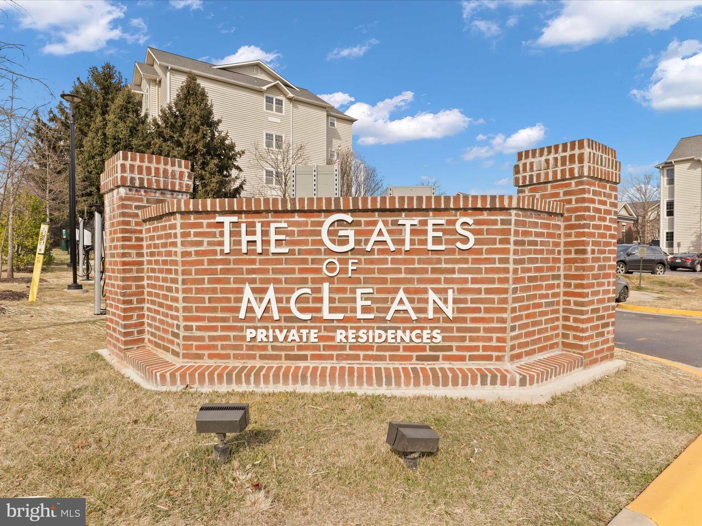 1521 SPRING GATE DR #10107, MCLEAN, Virginia 22102, 1 Bedroom Bedrooms, ,1 BathroomBathrooms,Residential,For sale,1521 SPRING GATE DR #10107,VAFX2260320 MLS # VAFX2260320