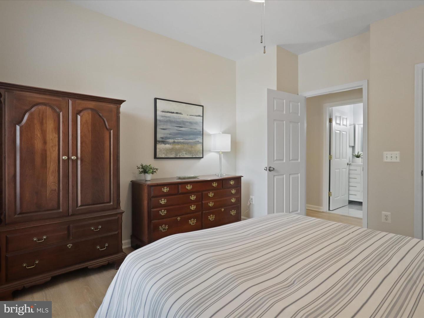 1521 SPRING GATE DR #10107, MCLEAN, Virginia 22102, 1 Bedroom Bedrooms, ,1 BathroomBathrooms,Residential,For sale,1521 SPRING GATE DR #10107,VAFX2260320 MLS # VAFX2260320