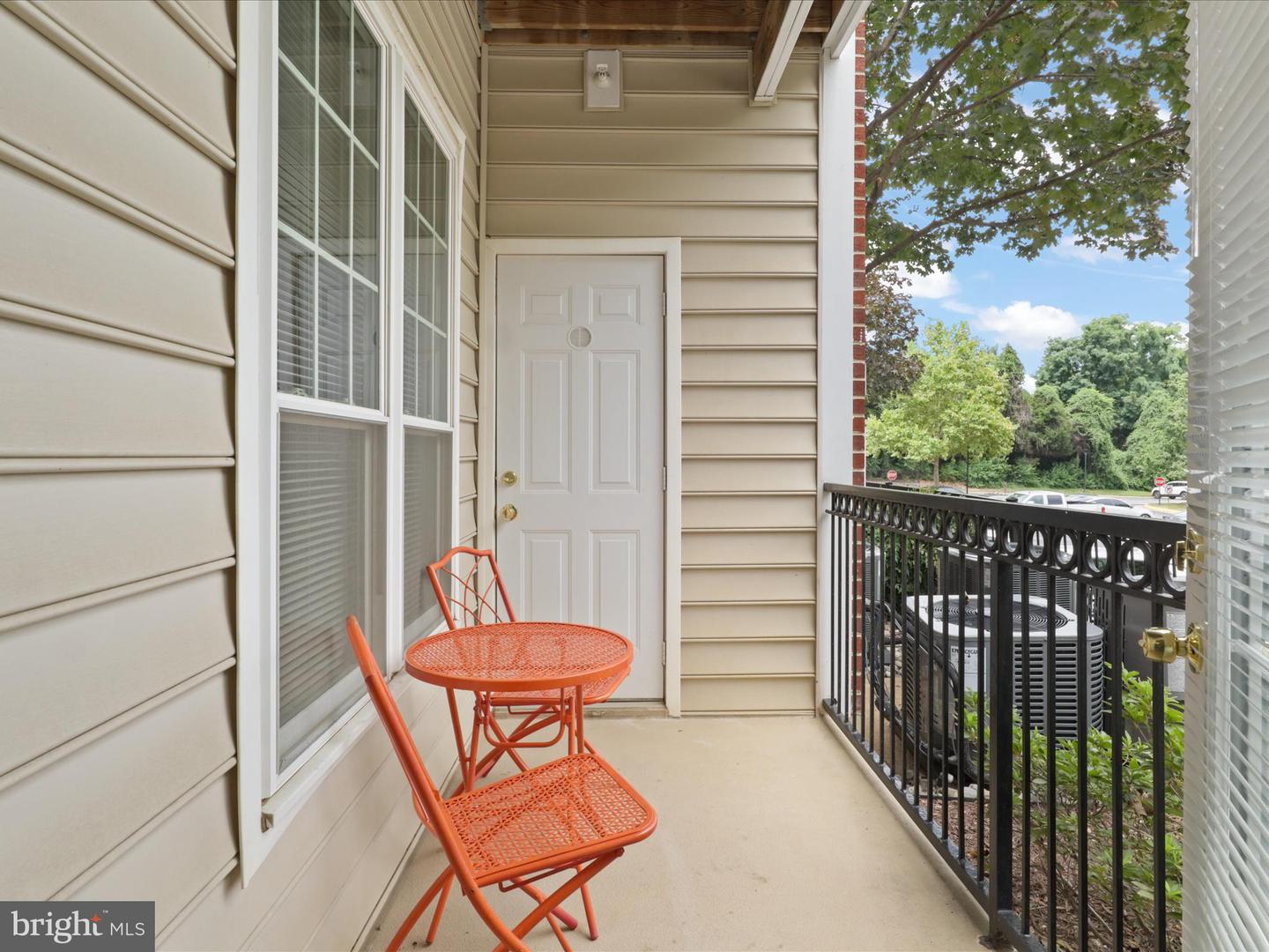 1521 SPRING GATE DR #10107, MCLEAN, Virginia 22102, 1 Bedroom Bedrooms, ,1 BathroomBathrooms,Residential,For sale,1521 SPRING GATE DR #10107,VAFX2260320 MLS # VAFX2260320