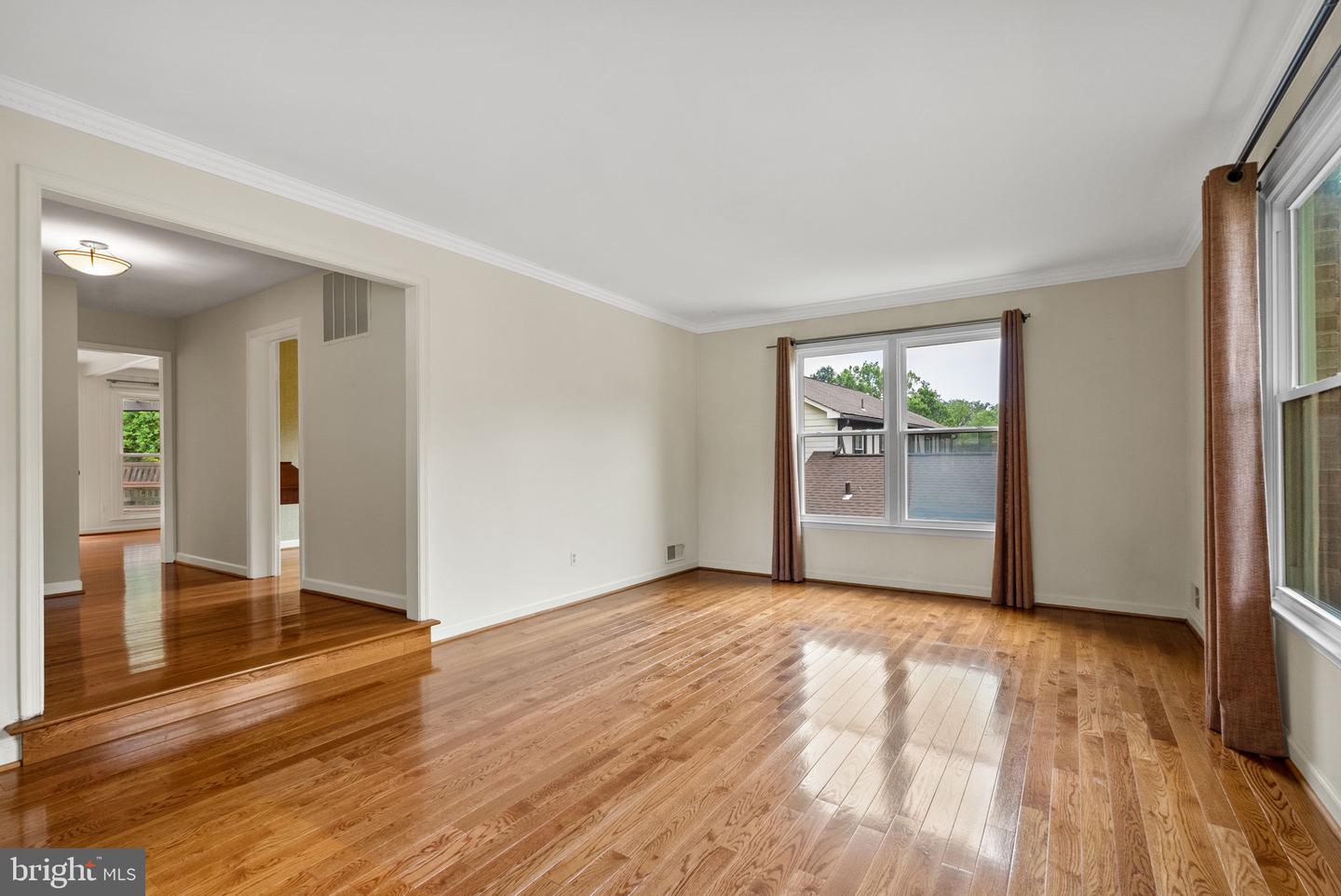 8907 GLADE HILL RD, FAIRFAX, Virginia 22031, 4 Bedrooms Bedrooms, ,2 BathroomsBathrooms,Residential,For sale,8907 GLADE HILL RD,VAFX2260328 MLS # VAFX2260328