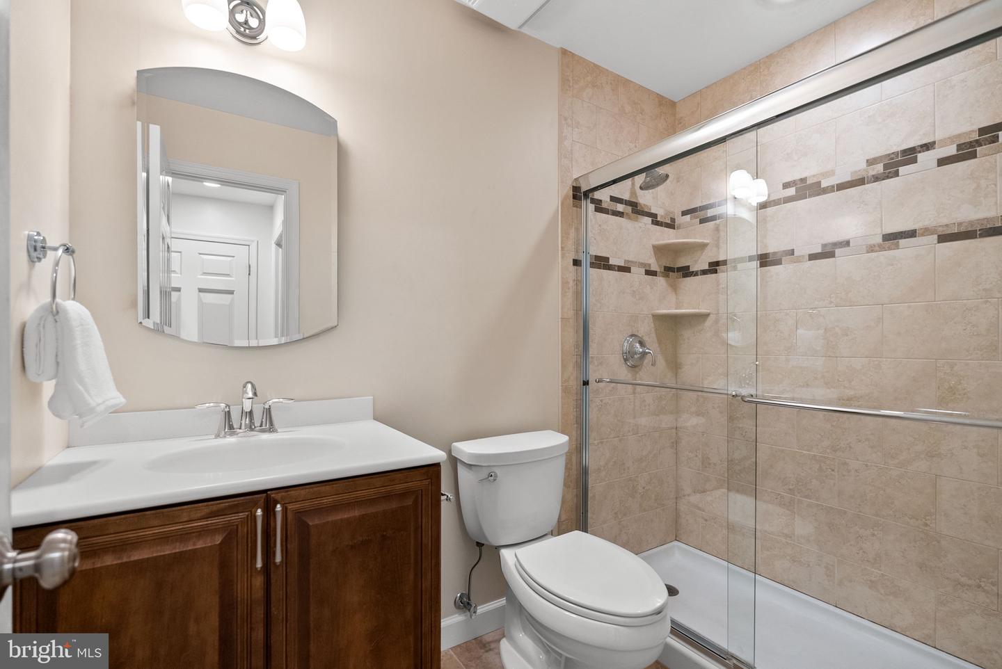 8907 GLADE HILL RD, FAIRFAX, Virginia 22031, 4 Bedrooms Bedrooms, ,2 BathroomsBathrooms,Residential,For sale,8907 GLADE HILL RD,VAFX2260328 MLS # VAFX2260328