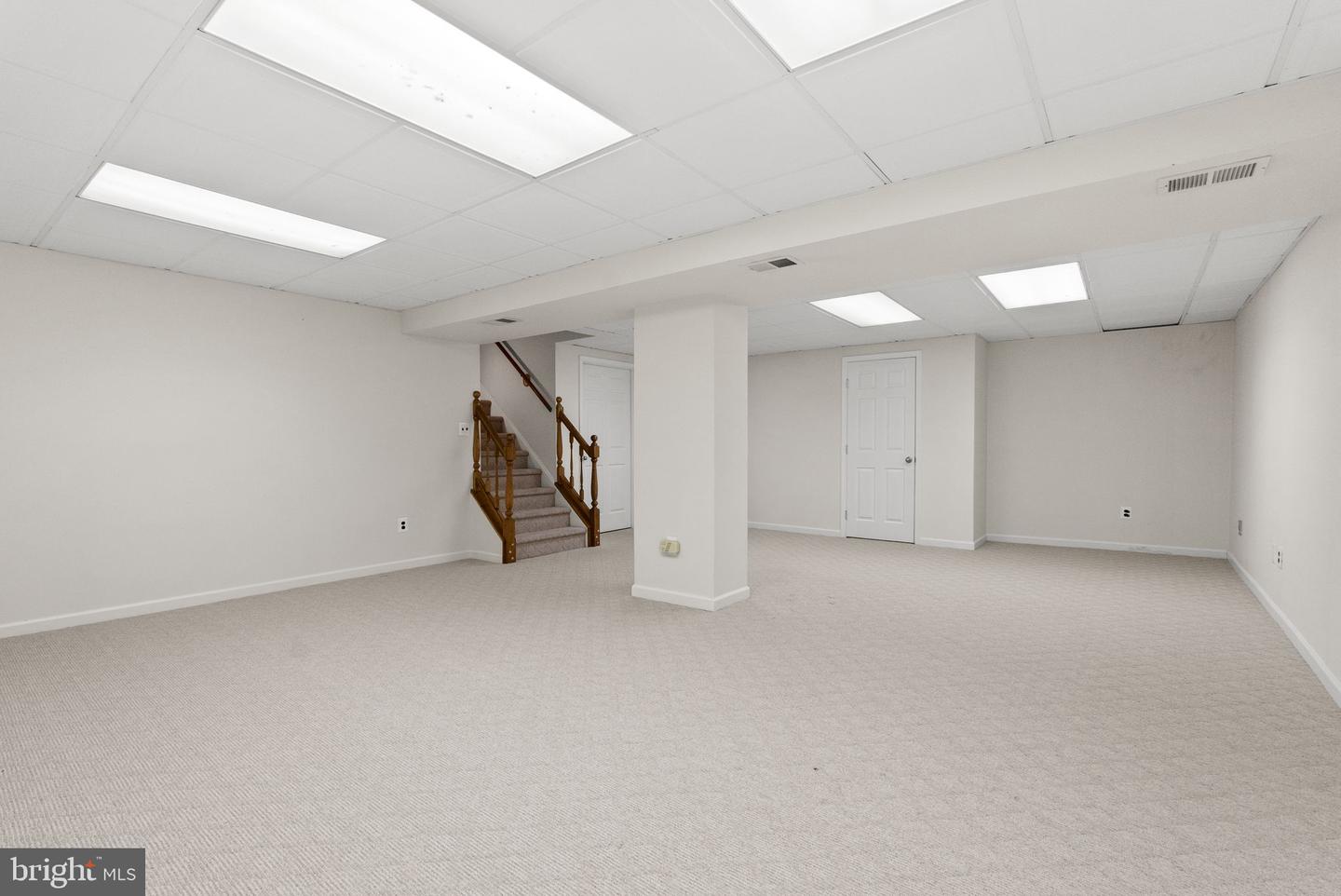 8907 GLADE HILL RD, FAIRFAX, Virginia 22031, 4 Bedrooms Bedrooms, ,2 BathroomsBathrooms,Residential,For sale,8907 GLADE HILL RD,VAFX2260328 MLS # VAFX2260328