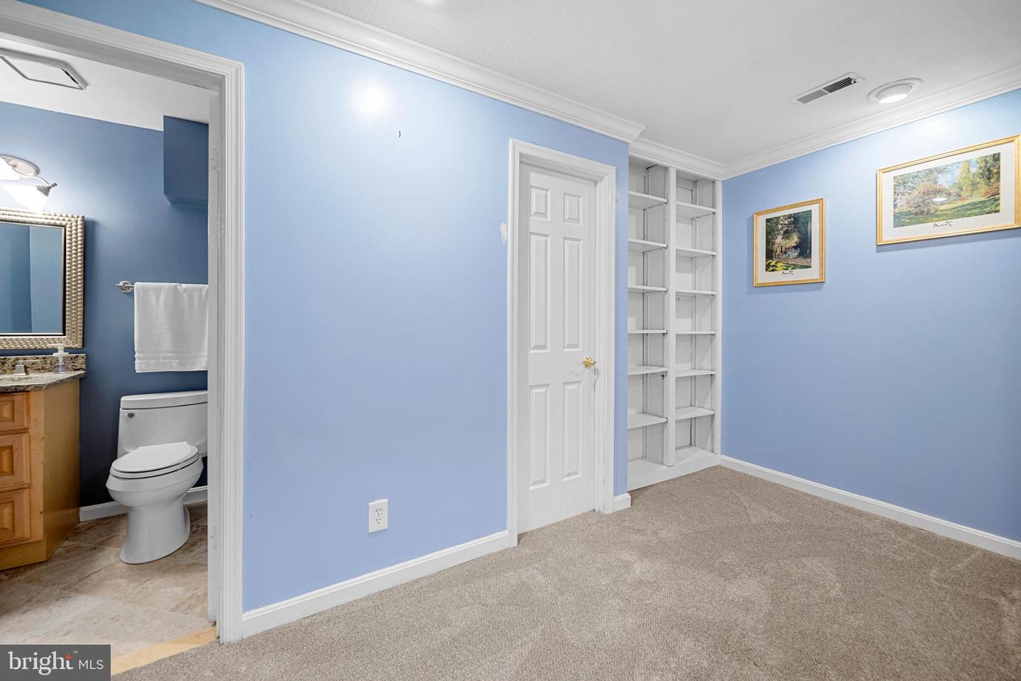 6536 LITTLE OX RD, FAIRFAX STATION, Virginia 22039, 4 Bedrooms Bedrooms, ,3 BathroomsBathrooms,Residential,For sale,6536 LITTLE OX RD,VAFX2260380 MLS # VAFX2260380