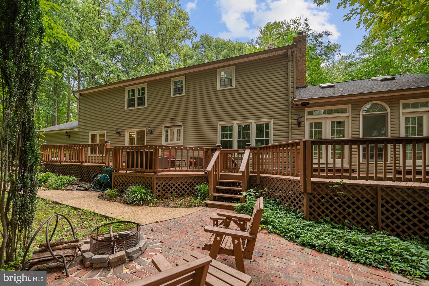 6536 LITTLE OX RD, FAIRFAX STATION, Virginia 22039, 4 Bedrooms Bedrooms, ,3 BathroomsBathrooms,Residential,For sale,6536 LITTLE OX RD,VAFX2260380 MLS # VAFX2260380