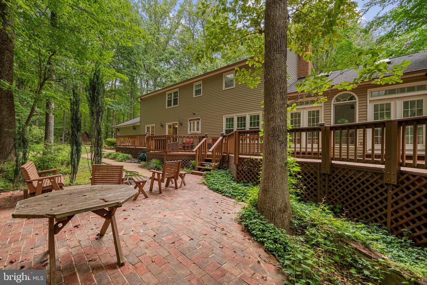 6536 LITTLE OX RD, FAIRFAX STATION, Virginia 22039, 4 Bedrooms Bedrooms, ,3 BathroomsBathrooms,Residential,For sale,6536 LITTLE OX RD,VAFX2260380 MLS # VAFX2260380