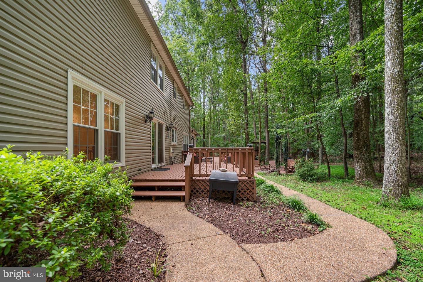 6536 LITTLE OX RD, FAIRFAX STATION, Virginia 22039, 4 Bedrooms Bedrooms, ,3 BathroomsBathrooms,Residential,For sale,6536 LITTLE OX RD,VAFX2260380 MLS # VAFX2260380