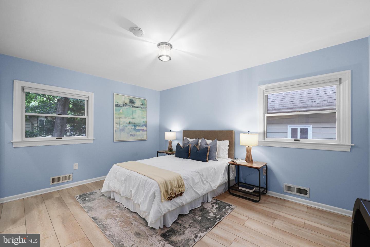 8721 WATERFORD RD, ALEXANDRIA, Virginia 22308, 5 Bedrooms Bedrooms, ,3 BathroomsBathrooms,Residential,For sale,8721 WATERFORD RD,VAFX2260496 MLS # VAFX2260496