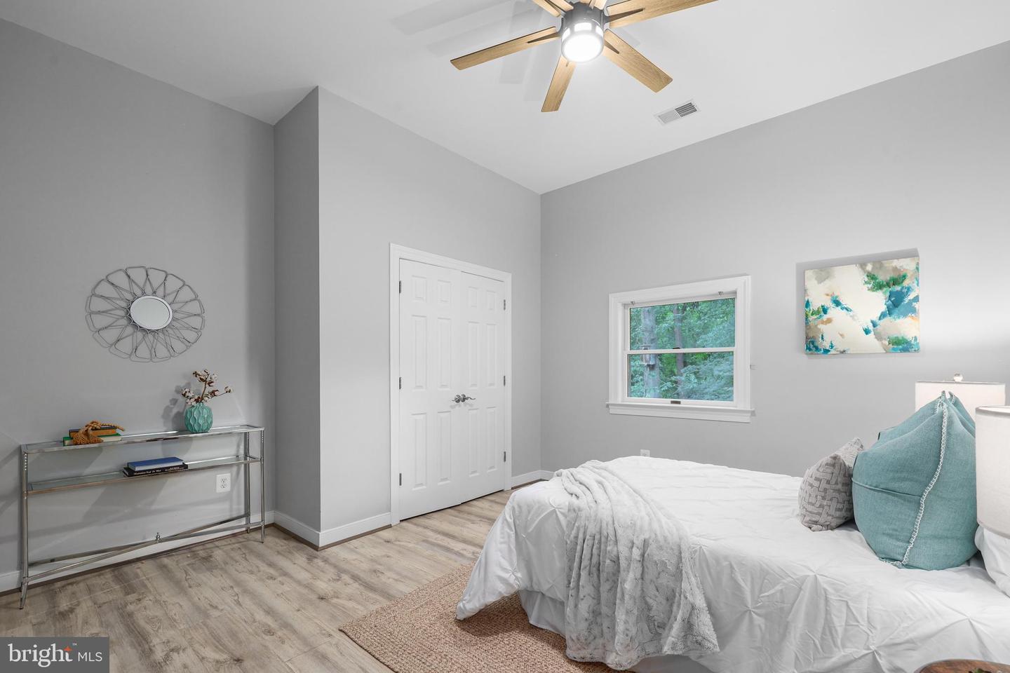 8721 WATERFORD RD, ALEXANDRIA, Virginia 22308, 5 Bedrooms Bedrooms, ,3 BathroomsBathrooms,Residential,For sale,8721 WATERFORD RD,VAFX2260496 MLS # VAFX2260496
