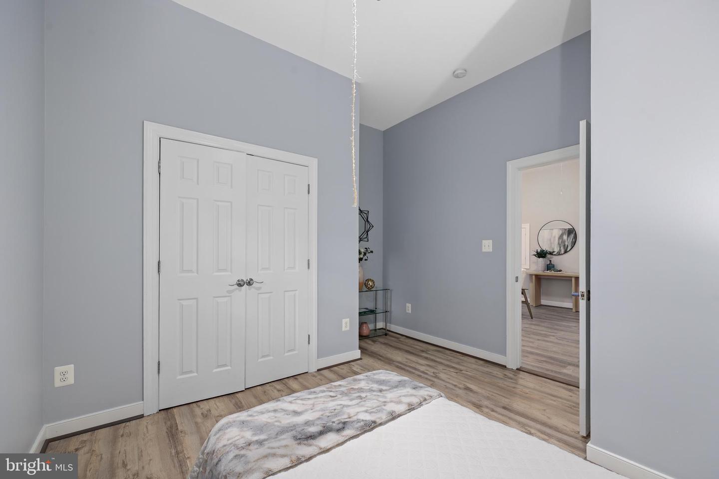 8721 WATERFORD RD, ALEXANDRIA, Virginia 22308, 5 Bedrooms Bedrooms, ,3 BathroomsBathrooms,Residential,For sale,8721 WATERFORD RD,VAFX2260496 MLS # VAFX2260496