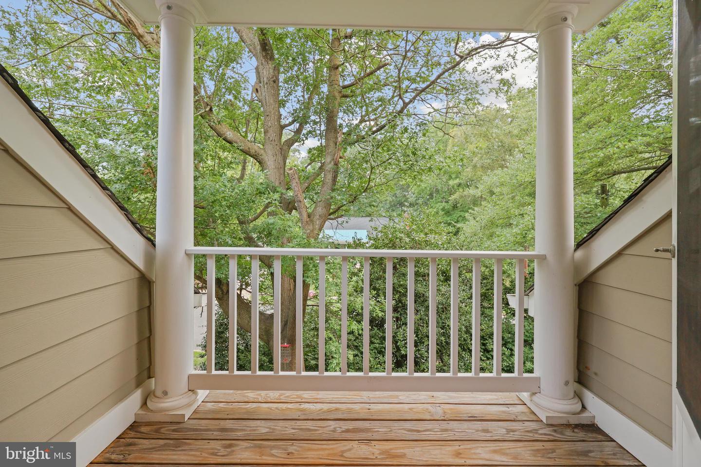 8721 WATERFORD RD, ALEXANDRIA, Virginia 22308, 5 Bedrooms Bedrooms, ,3 BathroomsBathrooms,Residential,For sale,8721 WATERFORD RD,VAFX2260496 MLS # VAFX2260496