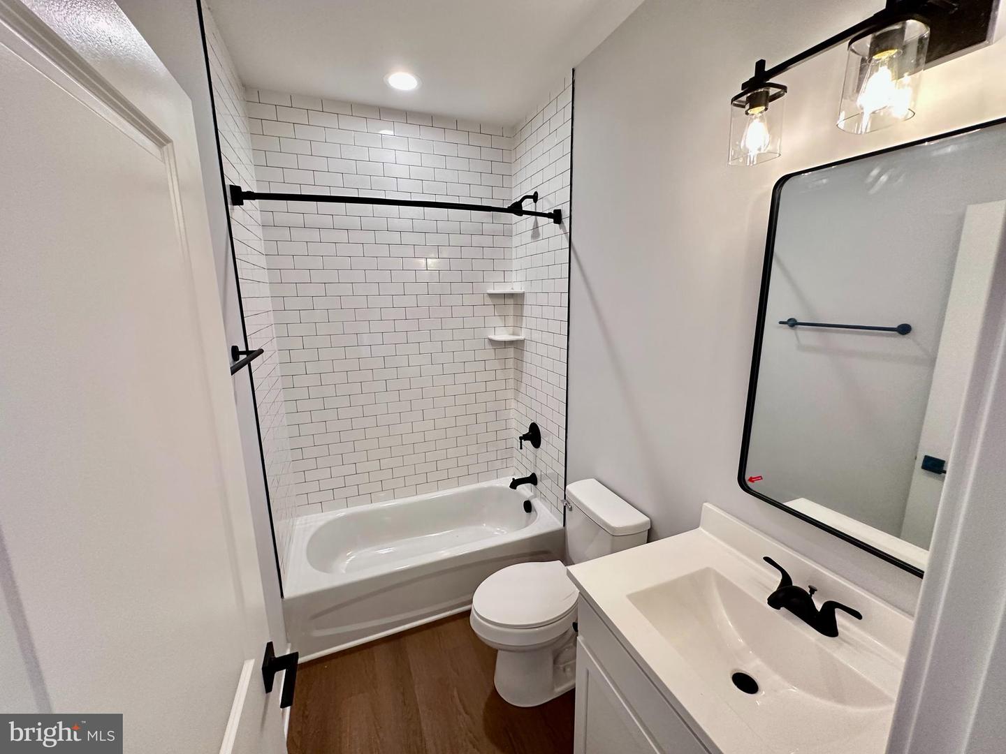25350 MEADOW BROOK RD, UNIONVILLE, Virginia 22567, 3 Bedrooms Bedrooms, 5 Rooms Rooms,2 BathroomsBathrooms,Residential,For sale,25350 MEADOW BROOK RD,VAOR2010446 MLS # VAOR2010446