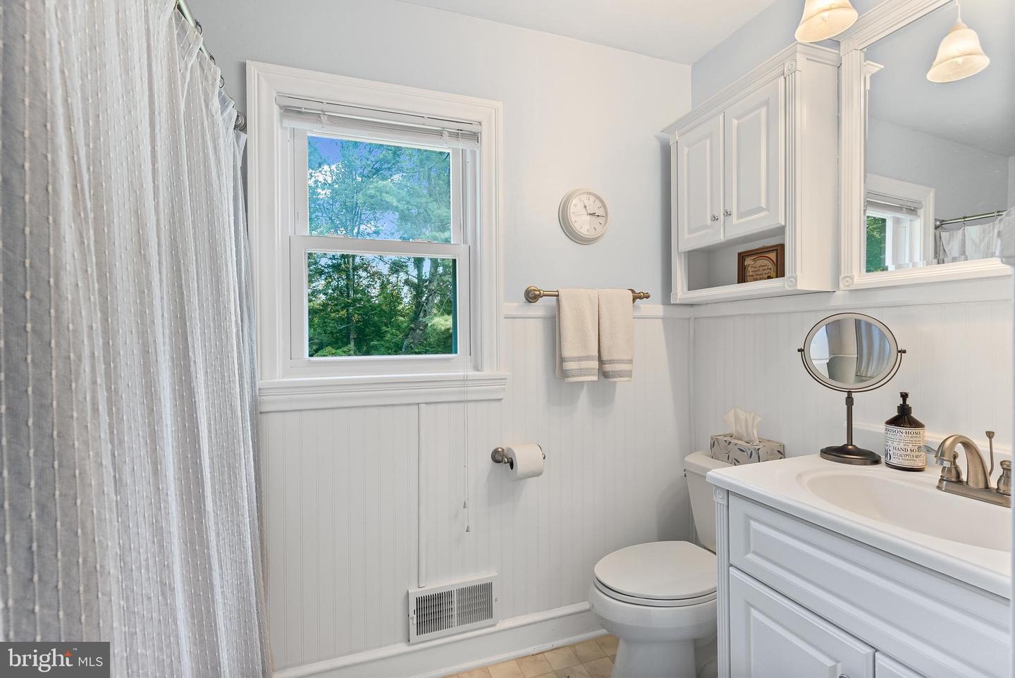 10735 HENRY DR, HENRY, Virginia 24102, 4 Bedrooms Bedrooms, ,2 BathroomsBathrooms,Residential,For sale,10735 HENRY DR,VAFK2000086 MLS # VAFK2000086