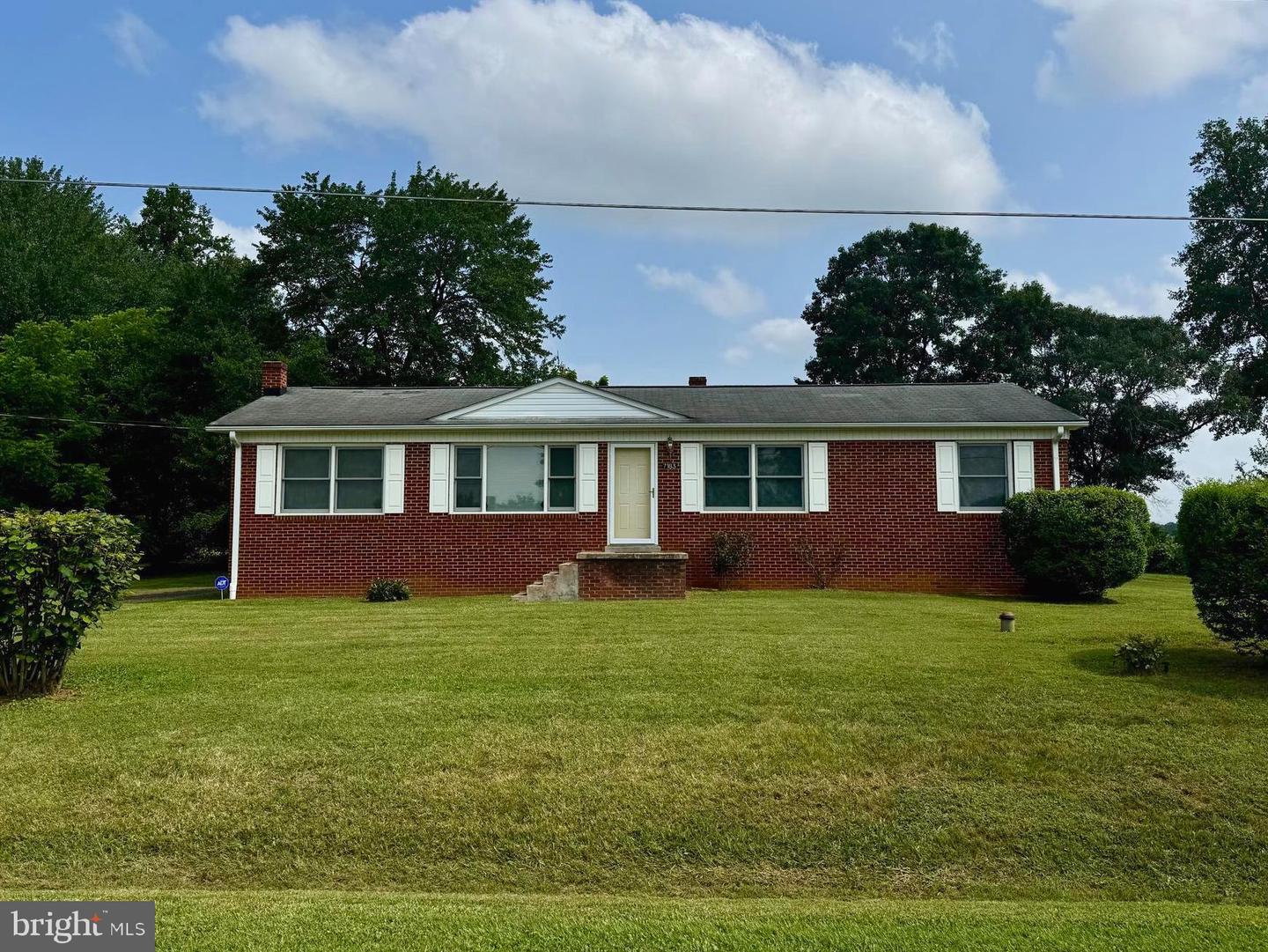7183 OAK DR, REVA, Virginia 22735, 3 Bedrooms Bedrooms, ,1 BathroomBathrooms,Residential,For sale,7183 OAK DR,VACU2011248 MLS # VACU2011248