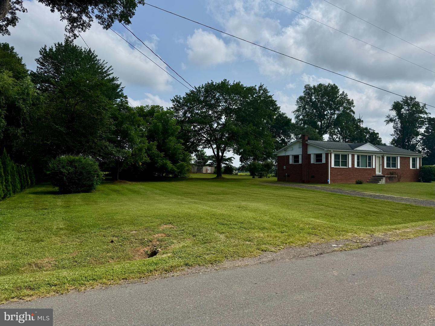 7183 OAK DR, REVA, Virginia 22735, 3 Bedrooms Bedrooms, ,1 BathroomBathrooms,Residential,For sale,7183 OAK DR,VACU2011248 MLS # VACU2011248