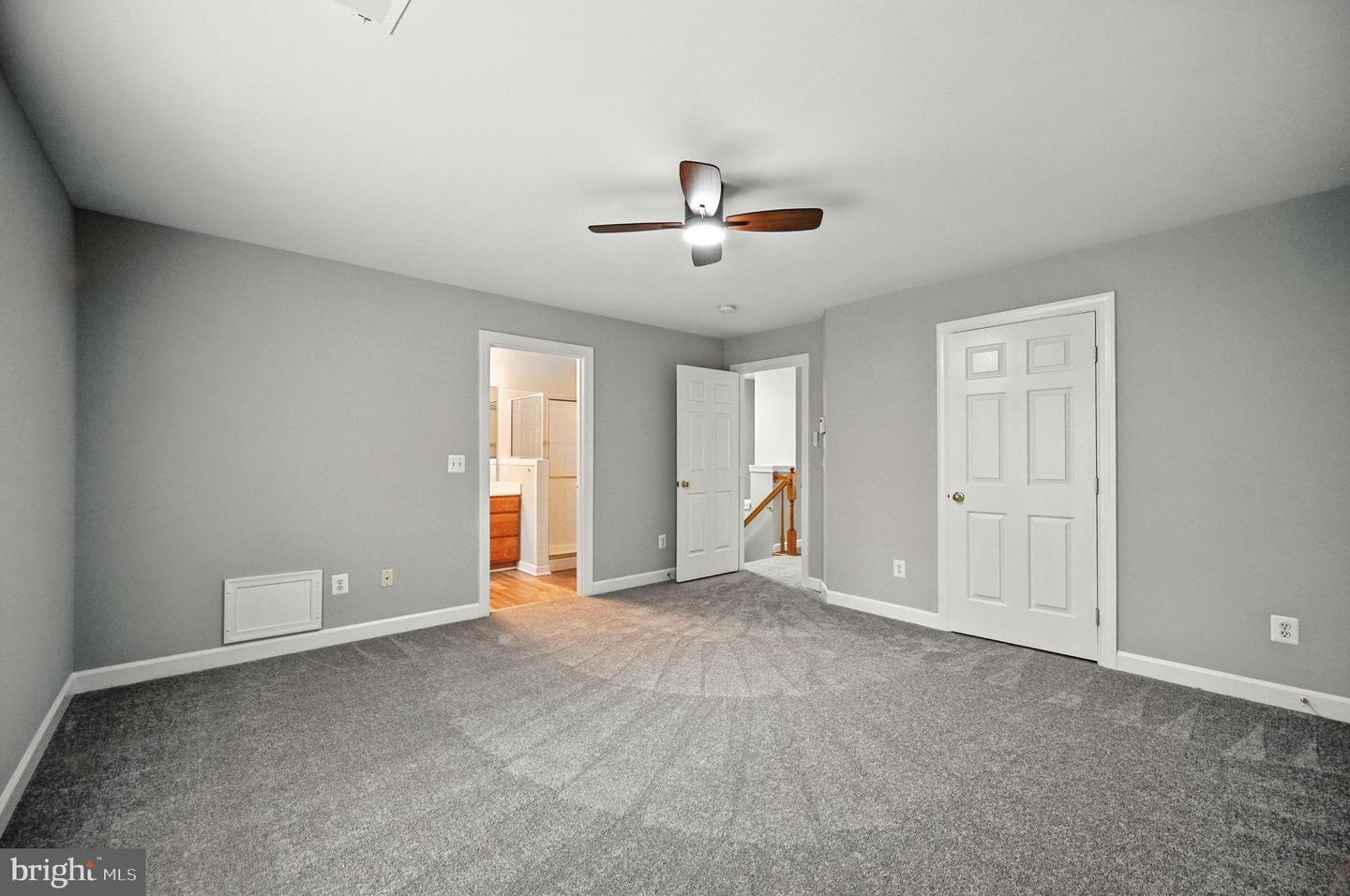 14411 FOWLERS MILL DR, GAINESVILLE, Virginia 20155, 3 Bedrooms Bedrooms, ,3 BathroomsBathrooms,Residential,For sale,14411 FOWLERS MILL DR,VAPW2101252 MLS # VAPW2101252
