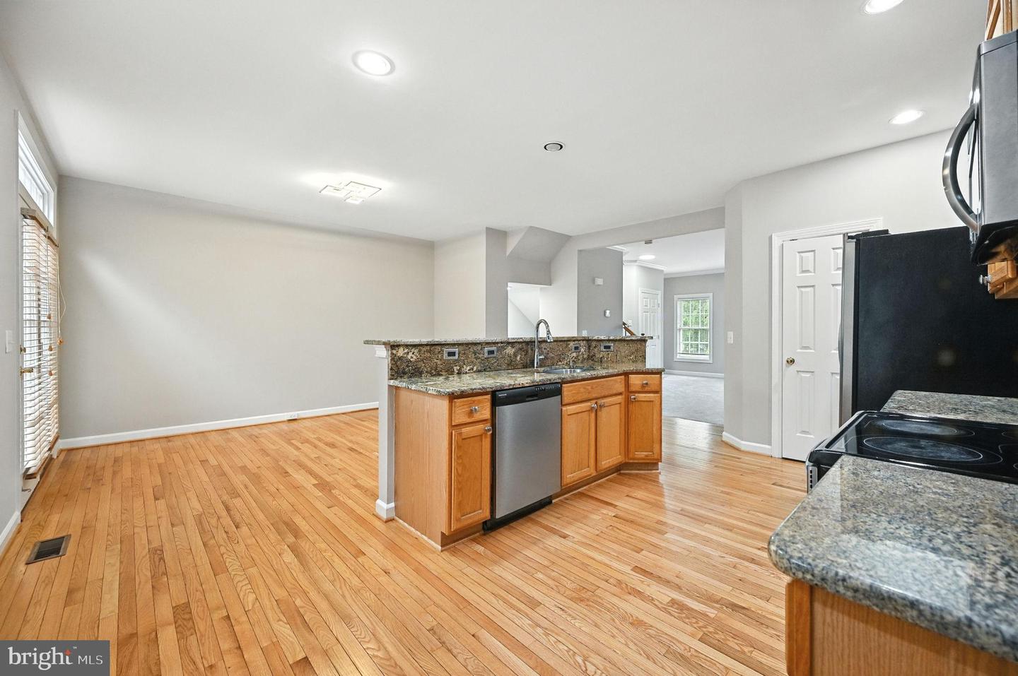 14411 FOWLERS MILL DR, GAINESVILLE, Virginia 20155, 3 Bedrooms Bedrooms, ,3 BathroomsBathrooms,Residential,For sale,14411 FOWLERS MILL DR,VAPW2101252 MLS # VAPW2101252