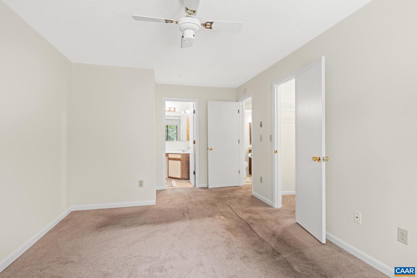 113 TURTLE CREEK RD #3, CHARLOTTESVILLE, Virginia 22901, 2 Bedrooms Bedrooms, ,2 BathroomsBathrooms,Residential,For sale,113 TURTLE CREEK RD #3,667703 MLS # 667703