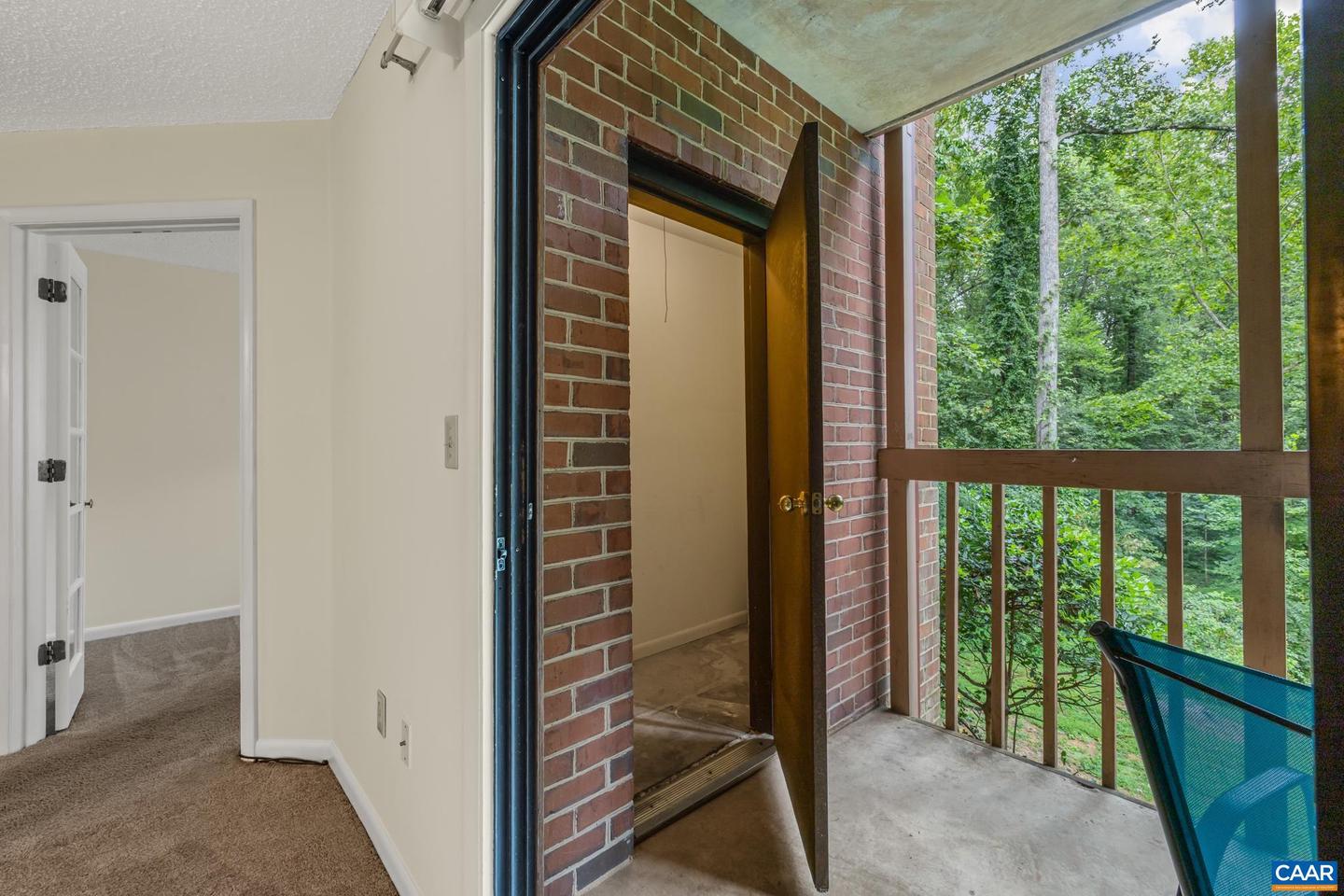 113 TURTLE CREEK RD #3, CHARLOTTESVILLE, Virginia 22901, 2 Bedrooms Bedrooms, ,2 BathroomsBathrooms,Residential,For sale,113 TURTLE CREEK RD #3,667703 MLS # 667703