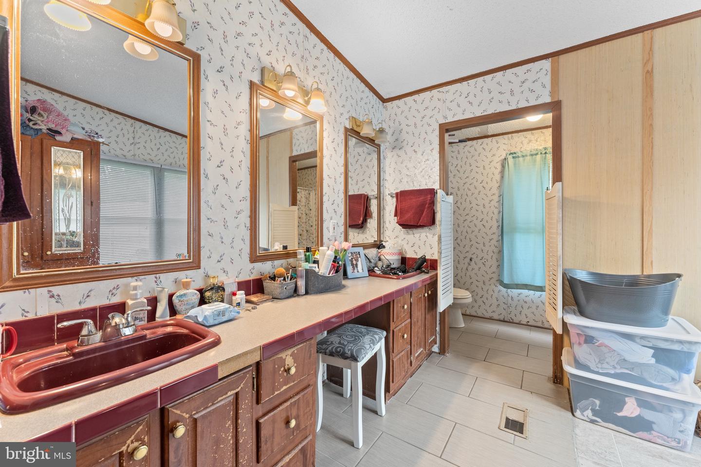 2105 MOUNT OLIVE RD, BEAVERDAM, Virginia 23015, 3 Bedrooms Bedrooms, ,2 BathroomsBathrooms,Residential,For sale,2105 MOUNT OLIVE RD,VASP2035400 MLS # VASP2035400