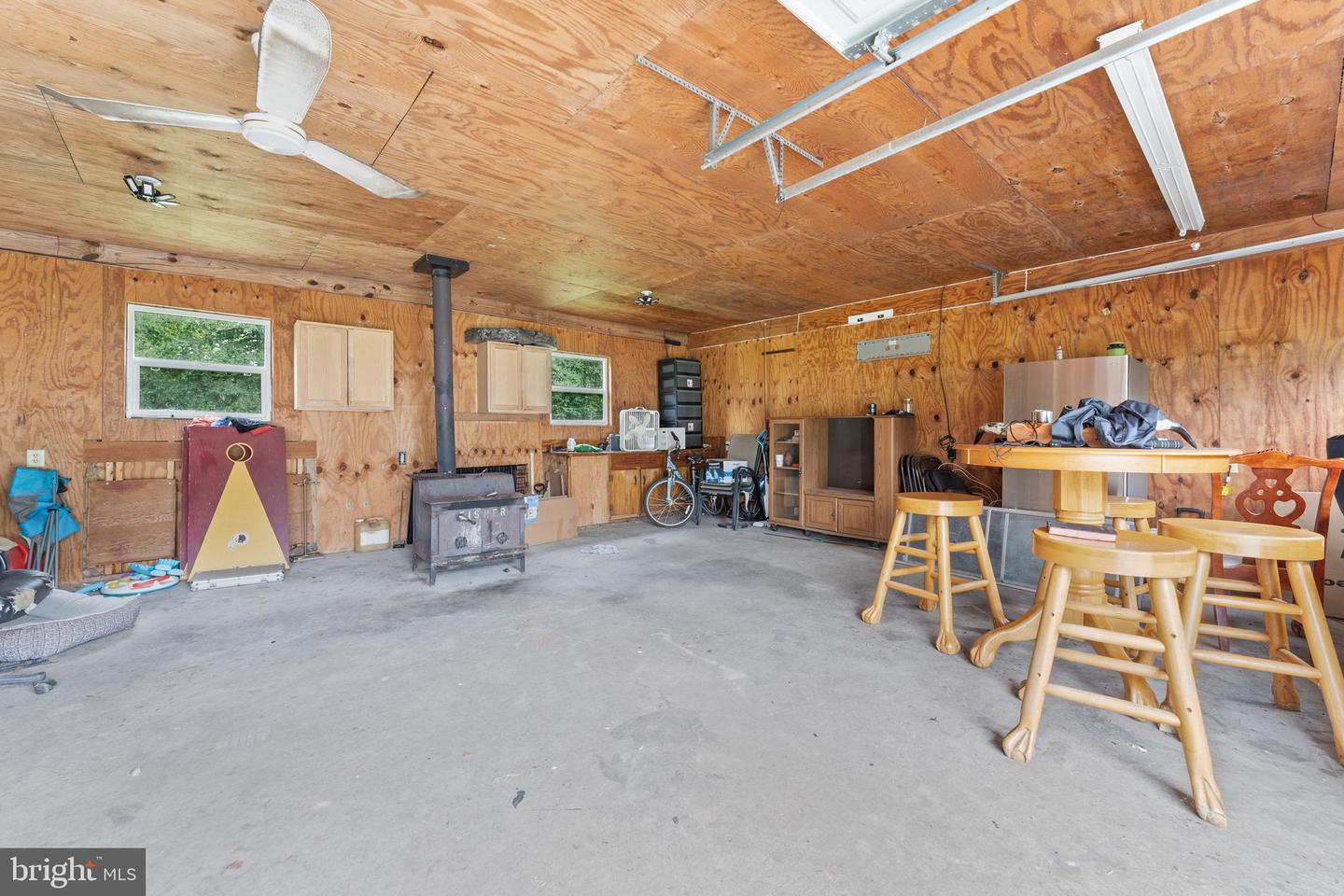 2105 MOUNT OLIVE RD, BEAVERDAM, Virginia 23015, 3 Bedrooms Bedrooms, ,2 BathroomsBathrooms,Residential,For sale,2105 MOUNT OLIVE RD,VASP2035400 MLS # VASP2035400