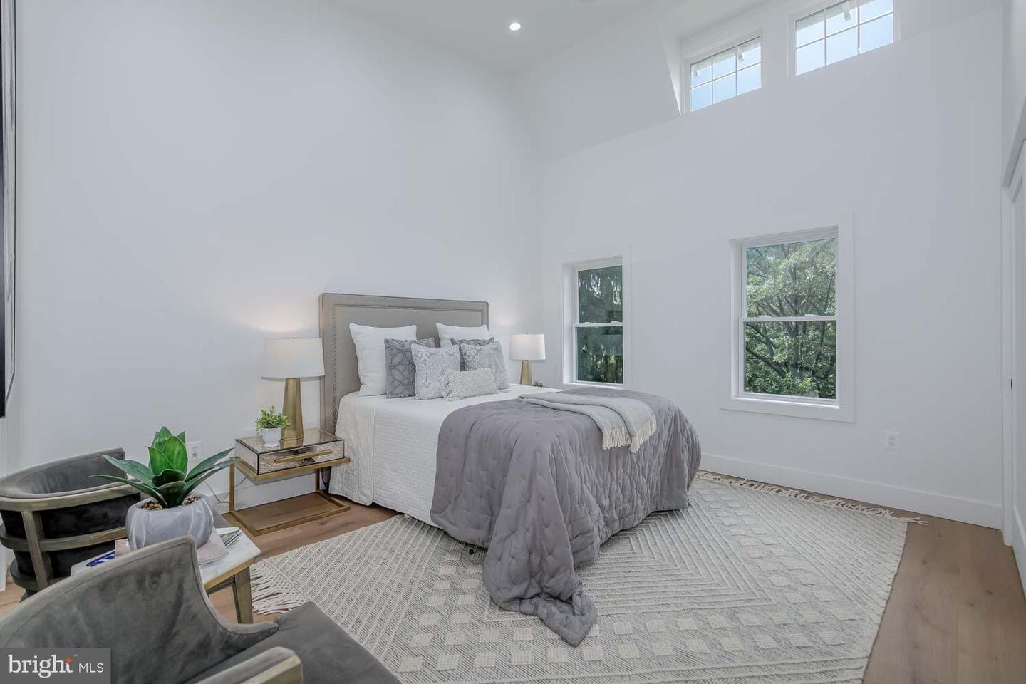 1438 TAYLOR ST NW, WASHINGTON, District Of Columbia 20011, 4 Bedrooms Bedrooms, ,3 BathroomsBathrooms,Residential,For sale,1438 TAYLOR ST NW,DCDC2214674 MLS # DCDC2214674