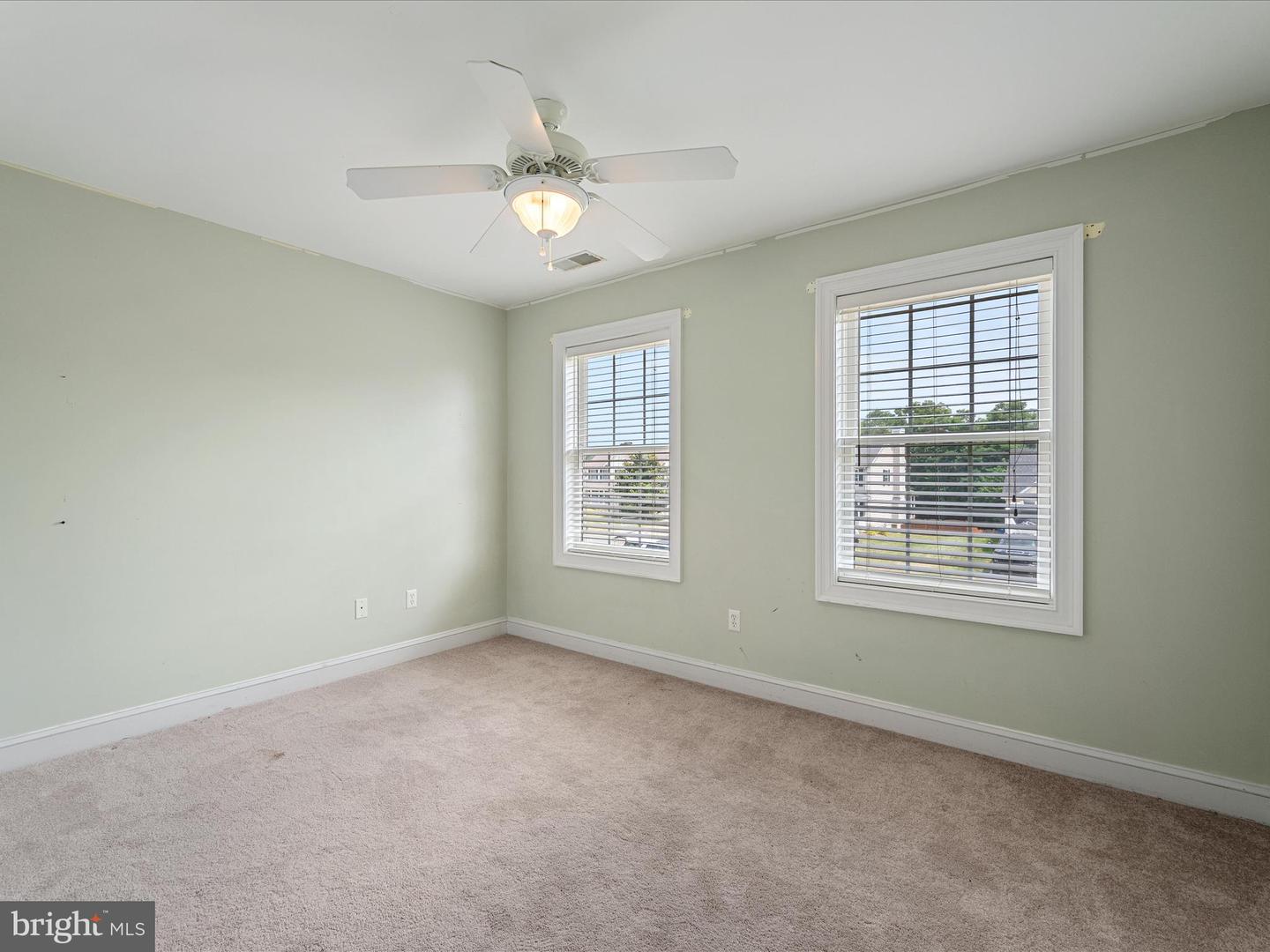 417 HANCOCK CT, BERRYVILLE, Virginia 22611, 4 Bedrooms Bedrooms, ,3 BathroomsBathrooms,Residential,For sale,417 HANCOCK CT,VACL2005970 MLS # VACL2005970