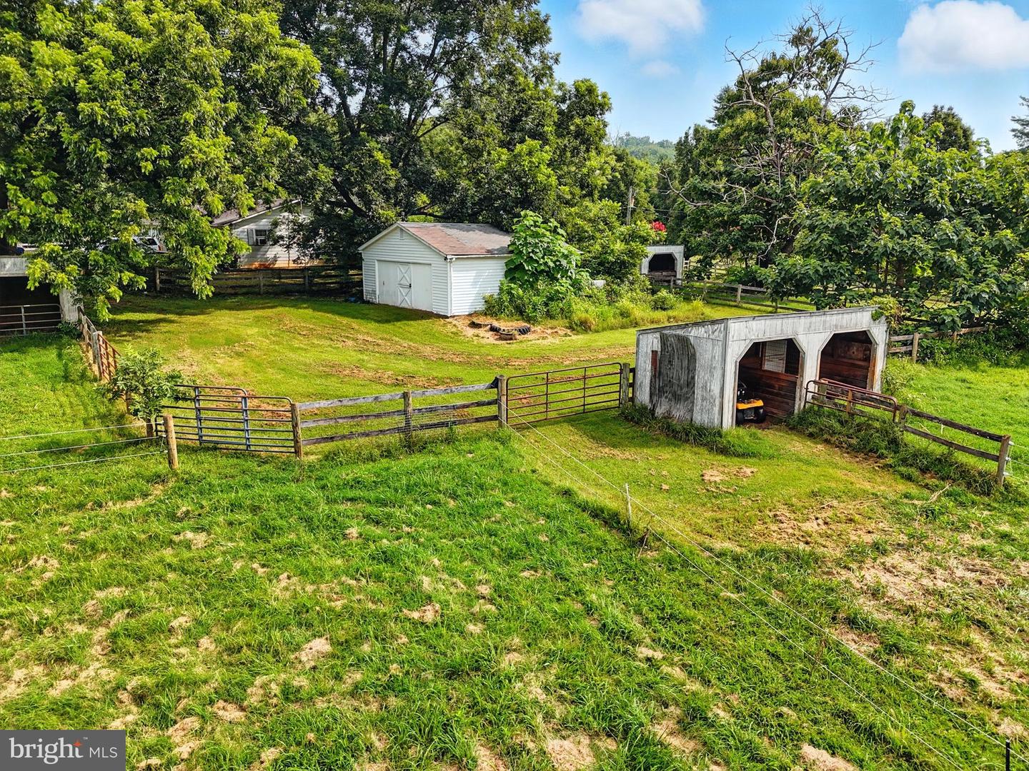 12101 GREENWOOD RD, ORANGE, Virginia 22960, 3 Bedrooms Bedrooms, ,2 BathroomsBathrooms,Residential,For sale,12101 GREENWOOD RD,VAOR2010452 MLS # VAOR2010452