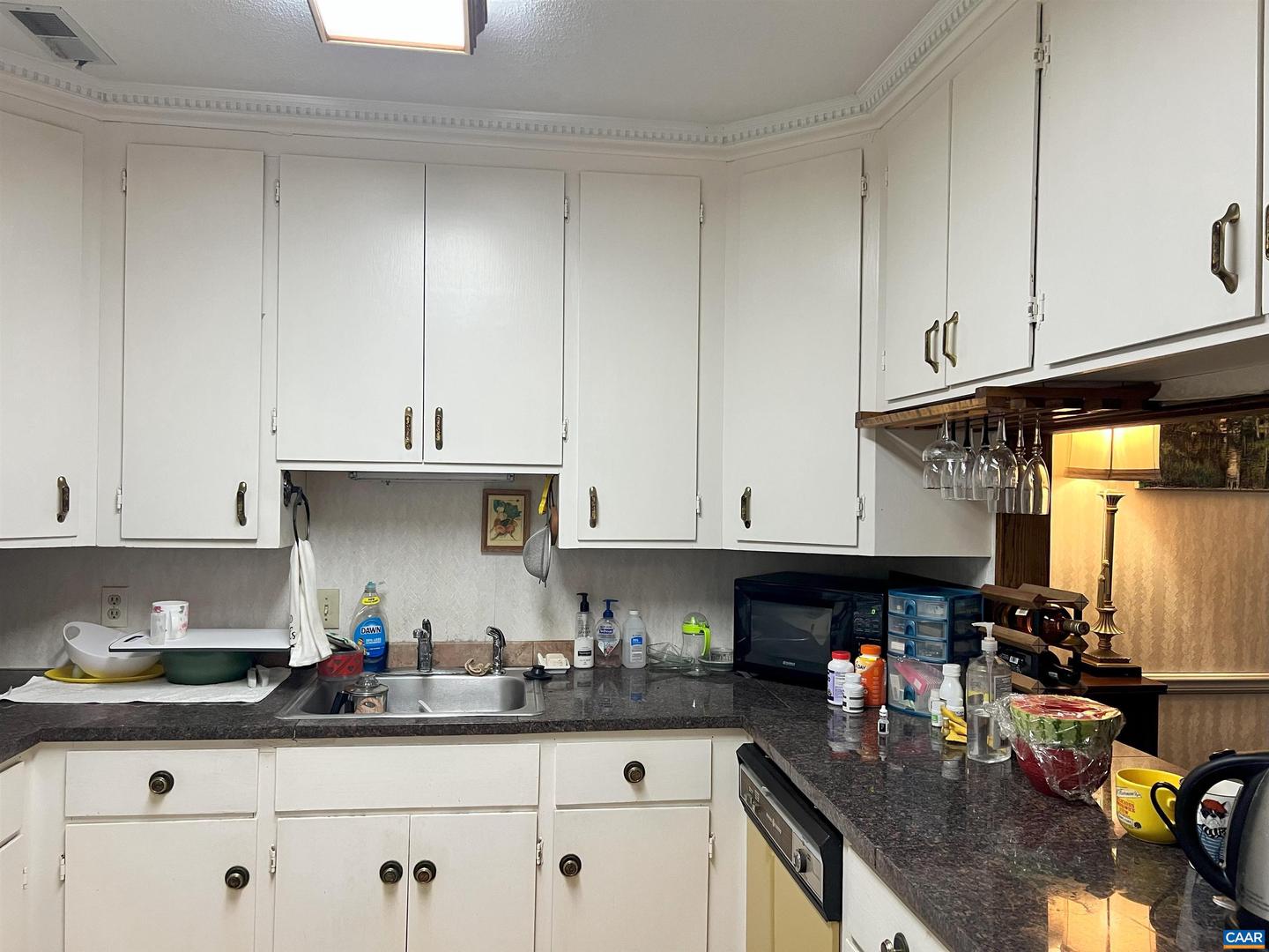 1518 BIRNAM DR, CHARLOTTESVILLE, Virginia 22901, 2 Bedrooms Bedrooms, ,2 BathroomsBathrooms,Residential,For sale,1518 BIRNAM DR,667716 MLS # 667716