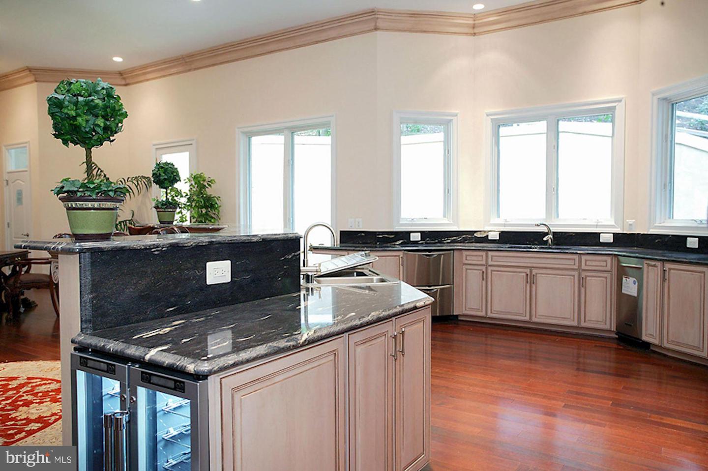 1347 KIRBY RD, MCLEAN, Virginia 22101, 7 Bedrooms Bedrooms, ,7 BathroomsBathrooms,Residential,For sale,1347 KIRBY RD,VAFX2260626 MLS # VAFX2260626