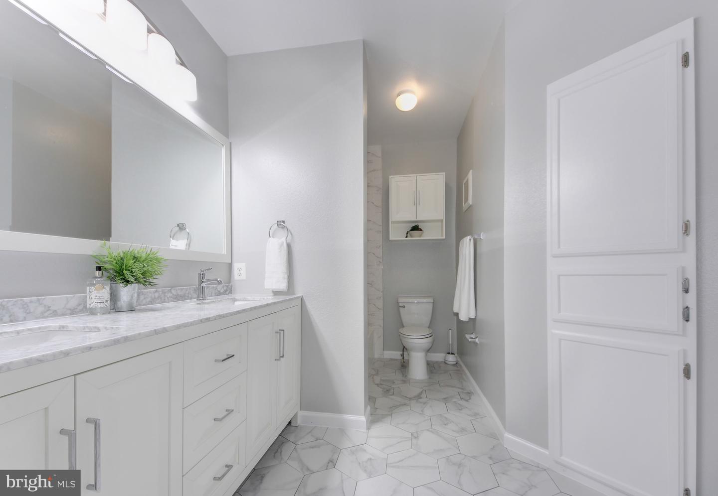 1600 SPRING GATE DR #2406, MCLEAN, Virginia 22102, 1 Bedroom Bedrooms, ,1 BathroomBathrooms,Residential,For sale,1600 SPRING GATE DR #2406,VAFX2260426 MLS # VAFX2260426