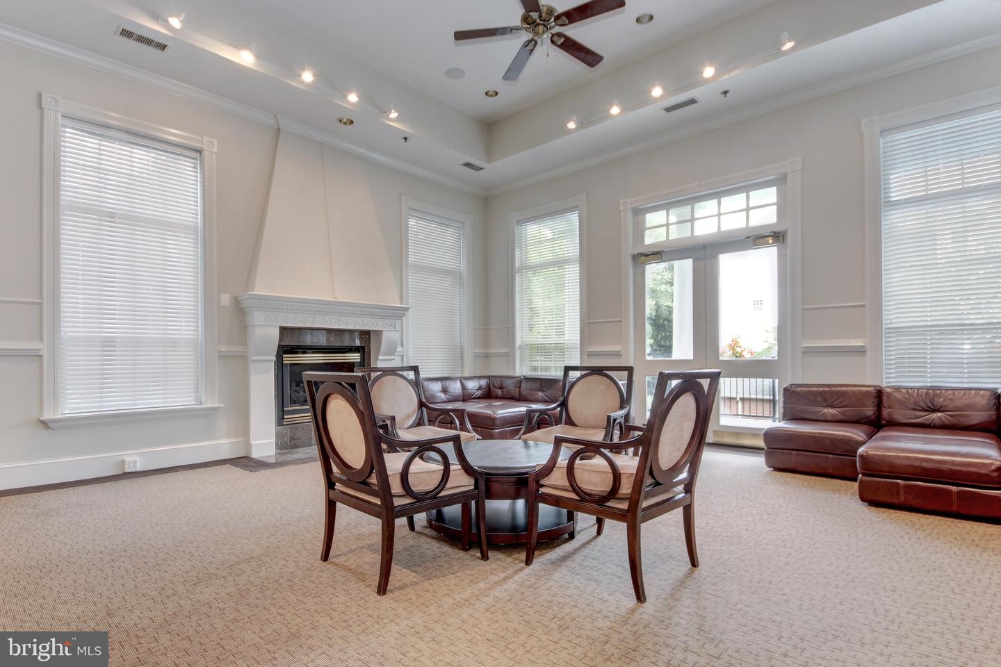 1600 SPRING GATE DR #2406, MCLEAN, Virginia 22102, 1 Bedroom Bedrooms, ,1 BathroomBathrooms,Residential,For sale,1600 SPRING GATE DR #2406,VAFX2260426 MLS # VAFX2260426