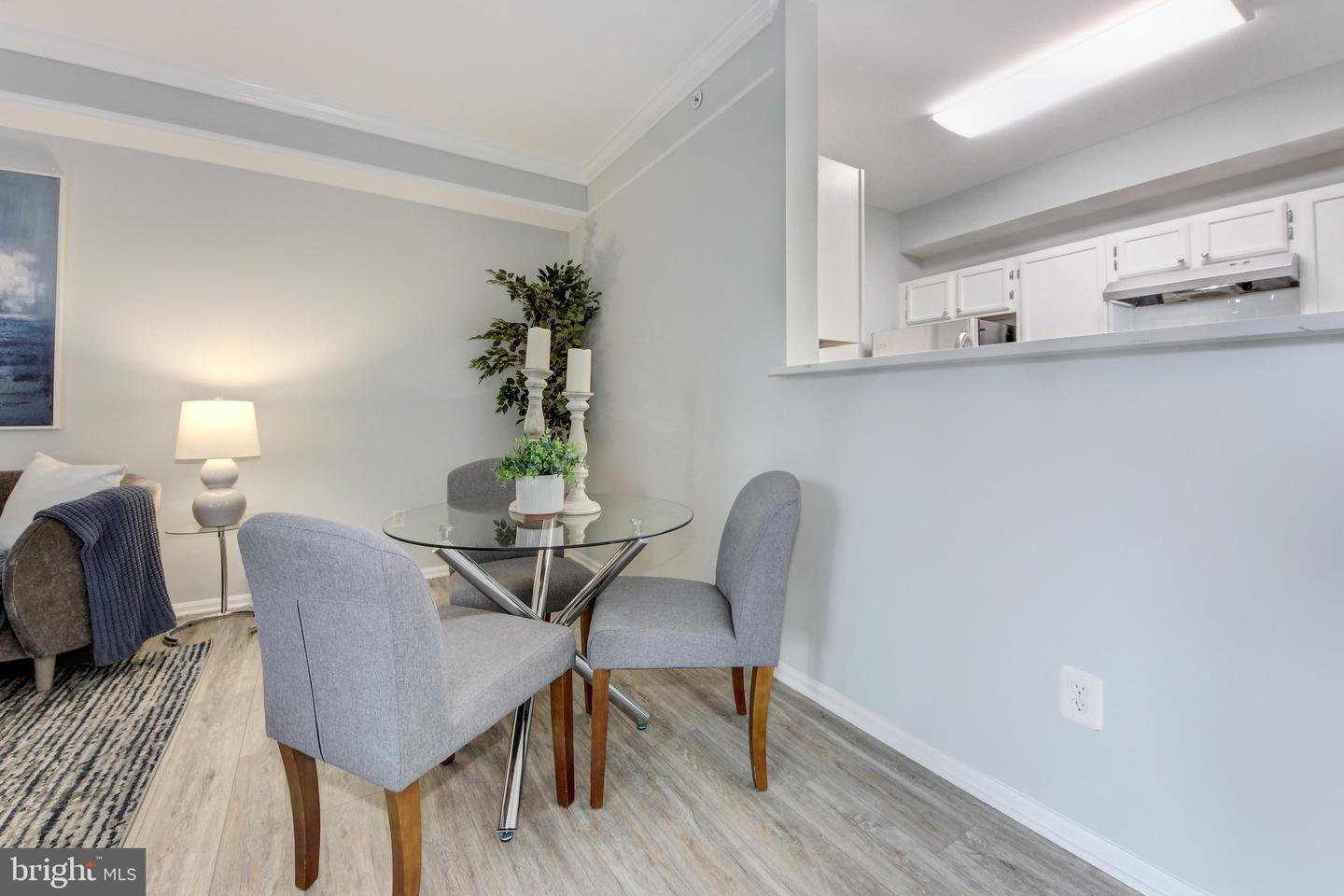1600 SPRING GATE DR #2406, MCLEAN, Virginia 22102, 1 Bedroom Bedrooms, ,1 BathroomBathrooms,Residential,For sale,1600 SPRING GATE DR #2406,VAFX2260426 MLS # VAFX2260426