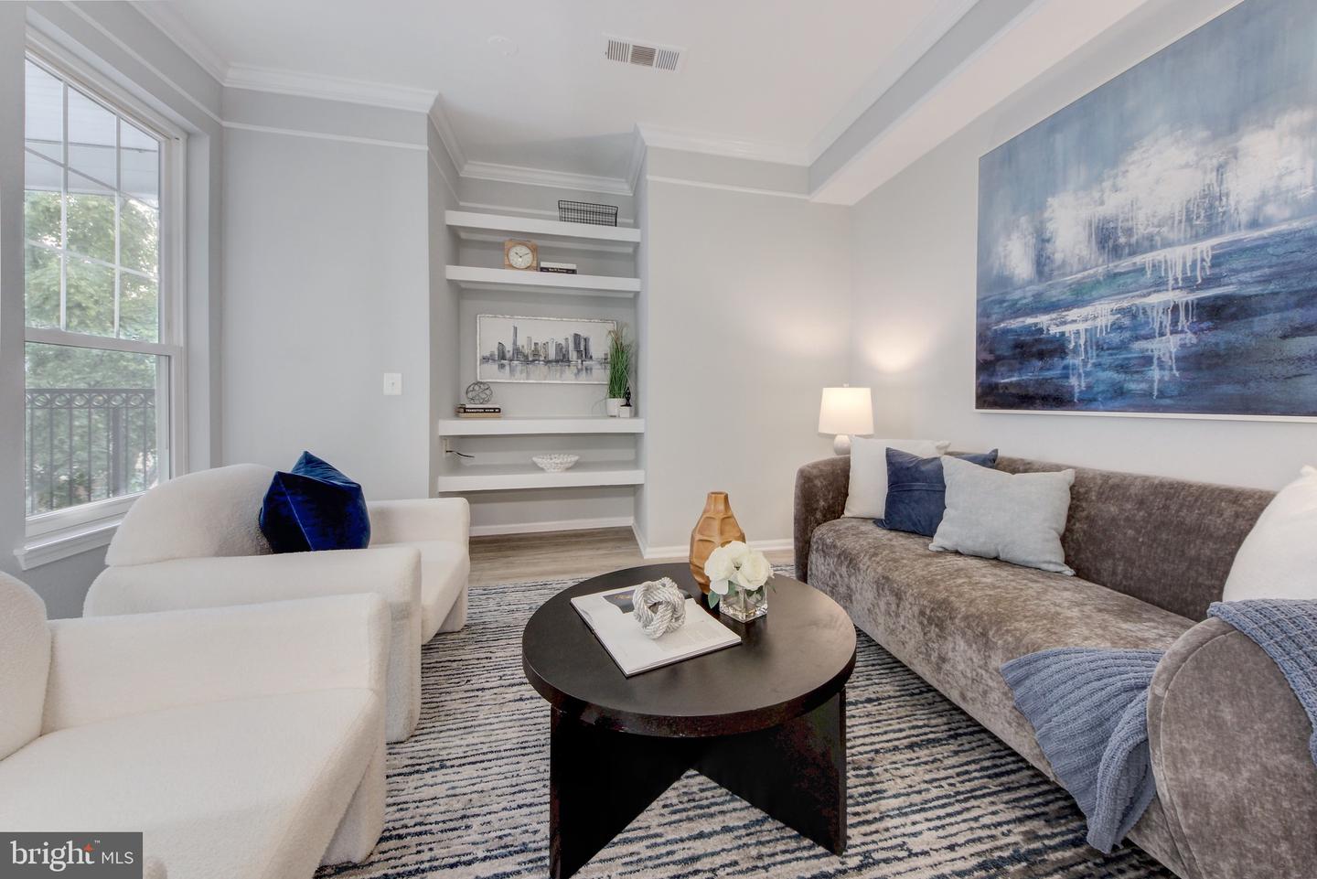 1600 SPRING GATE DR #2406, MCLEAN, Virginia 22102, 1 Bedroom Bedrooms, ,1 BathroomBathrooms,Residential,For sale,1600 SPRING GATE DR #2406,VAFX2260426 MLS # VAFX2260426