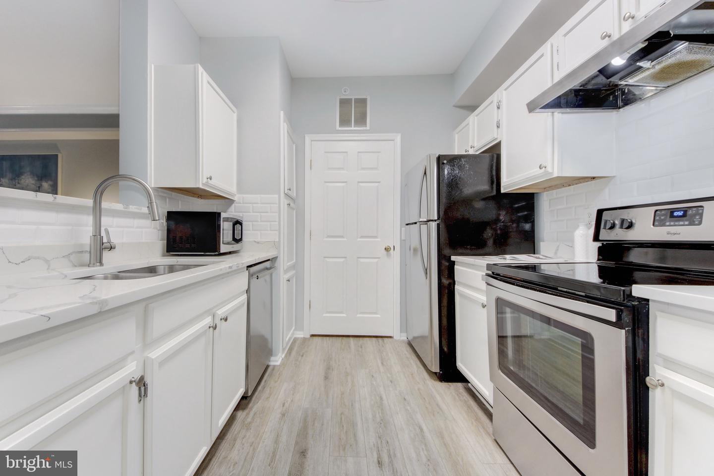 1600 SPRING GATE DR #2406, MCLEAN, Virginia 22102, 1 Bedroom Bedrooms, ,1 BathroomBathrooms,Residential,For sale,1600 SPRING GATE DR #2406,VAFX2260426 MLS # VAFX2260426