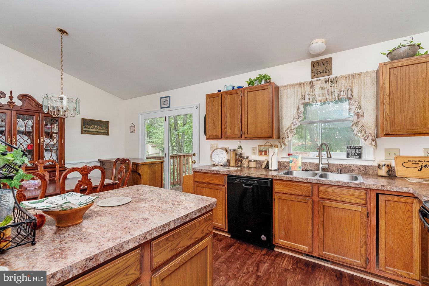 11604 HAMPSTEAD DR, FREDERICKSBURG, Virginia 22407, 3 Bedrooms Bedrooms, ,2 BathroomsBathrooms,Residential,For sale,11604 HAMPSTEAD DR,VASP2035368 MLS # VASP2035368