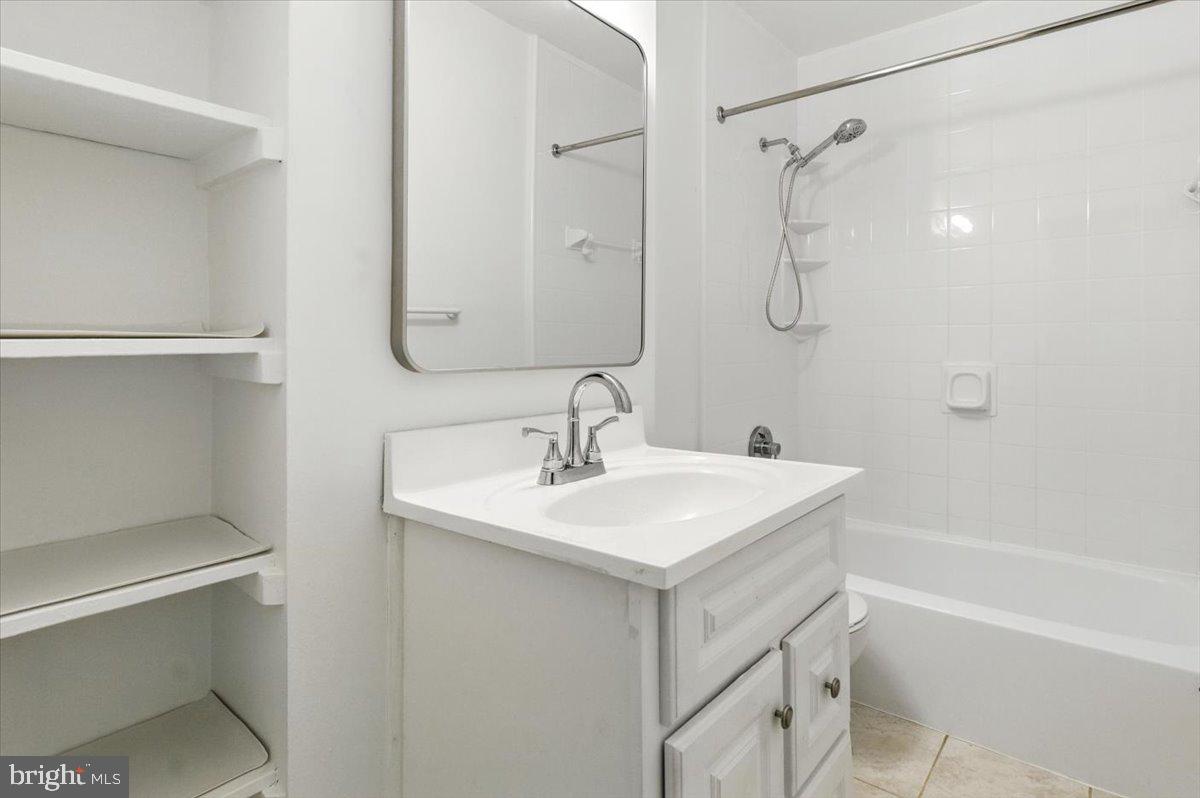 15015 ASHDALE CIR, WOODBRIDGE, Virginia 22193, 4 Bedrooms Bedrooms, ,2 BathroomsBathrooms,Residential,For sale,15015 ASHDALE CIR,VAPW2101186 MLS # VAPW2101186