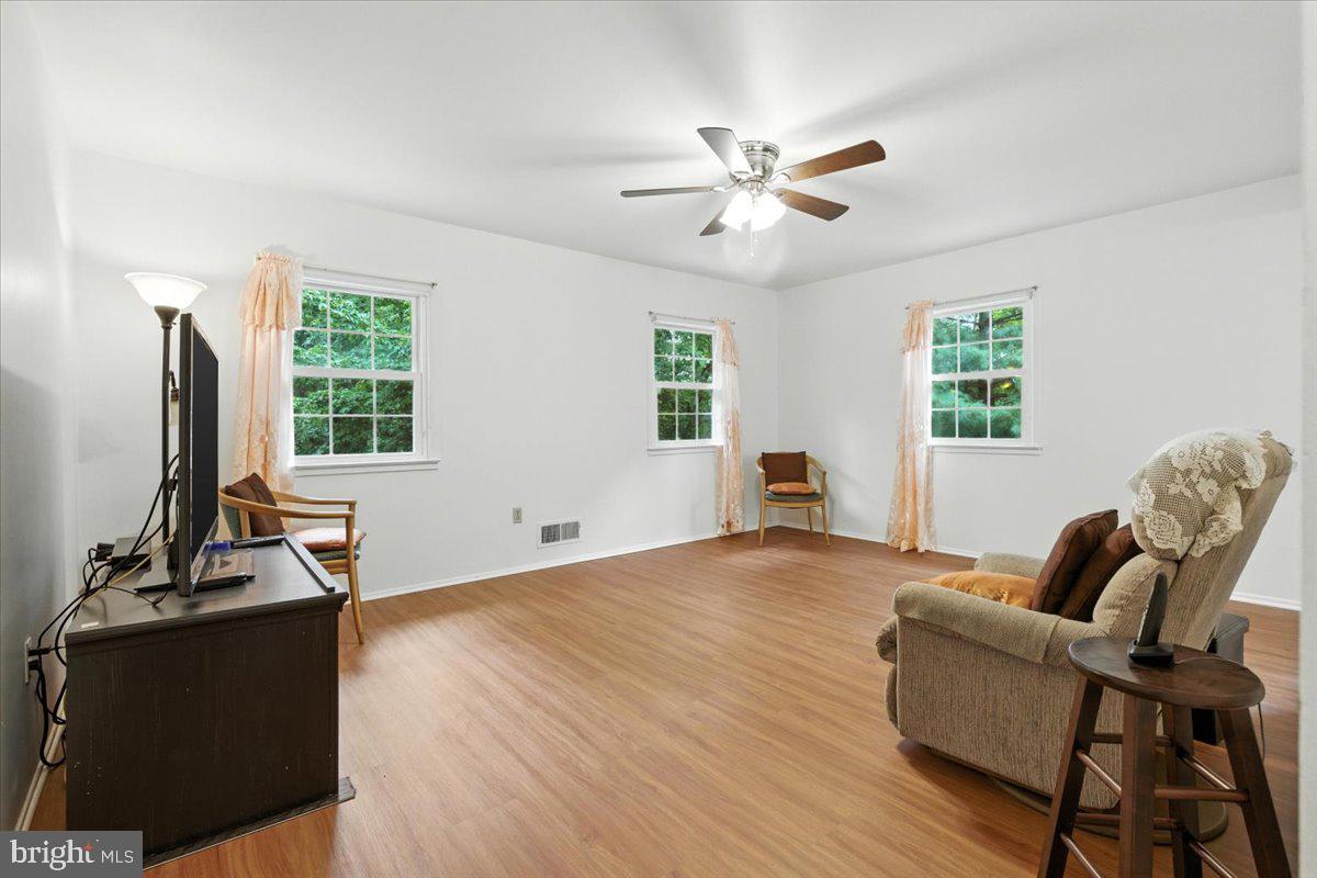 15015 ASHDALE CIR, WOODBRIDGE, Virginia 22193, 4 Bedrooms Bedrooms, ,2 BathroomsBathrooms,Residential,For sale,15015 ASHDALE CIR,VAPW2101186 MLS # VAPW2101186