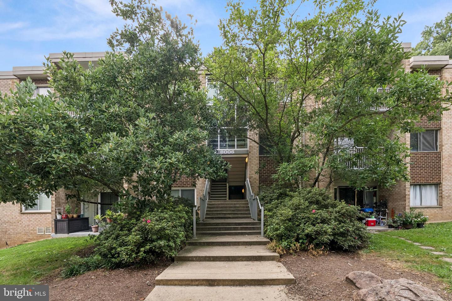 8006 CHANUTE PL ##8, FALLS CHURCH, Virginia 22042, 3 Bedrooms Bedrooms, ,1 BathroomBathrooms,Residential,For sale,8006 CHANUTE PL ##8,VAFX2260498 MLS # VAFX2260498