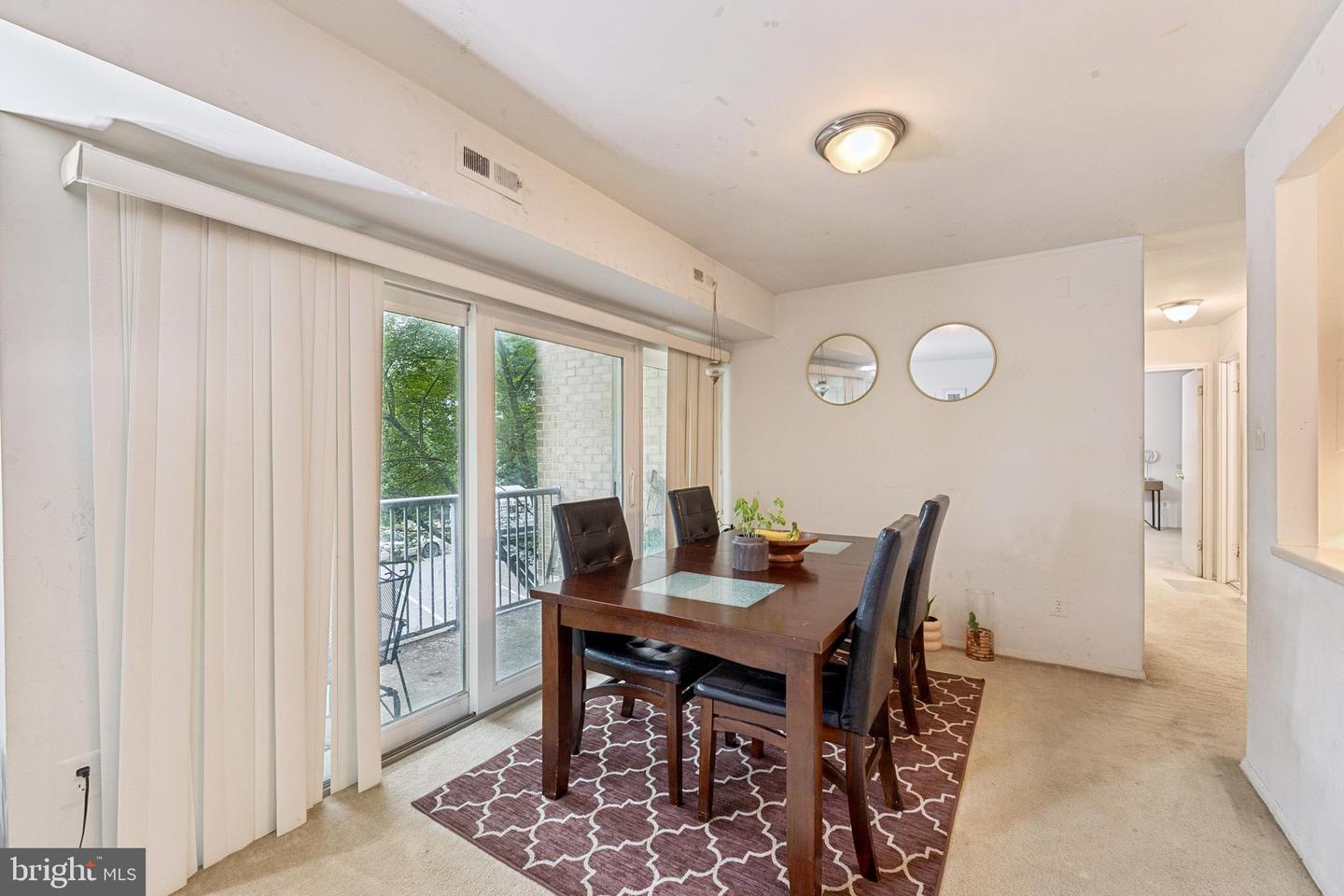 8006 CHANUTE PL ##8, FALLS CHURCH, Virginia 22042, 3 Bedrooms Bedrooms, ,1 BathroomBathrooms,Residential,For sale,8006 CHANUTE PL ##8,VAFX2260498 MLS # VAFX2260498