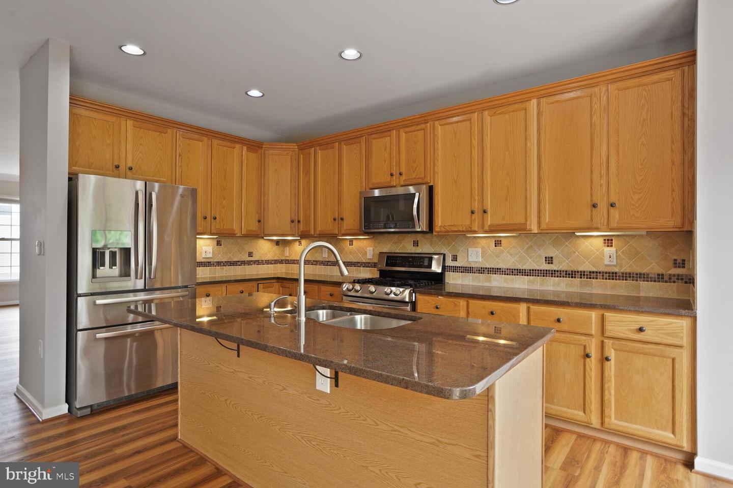 14612 SEASONS DR, CENTREVILLE, Virginia 20120, 3 Bedrooms Bedrooms, ,2 BathroomsBathrooms,Residential,For sale,14612 SEASONS DR,VAFX2260502 MLS # VAFX2260502