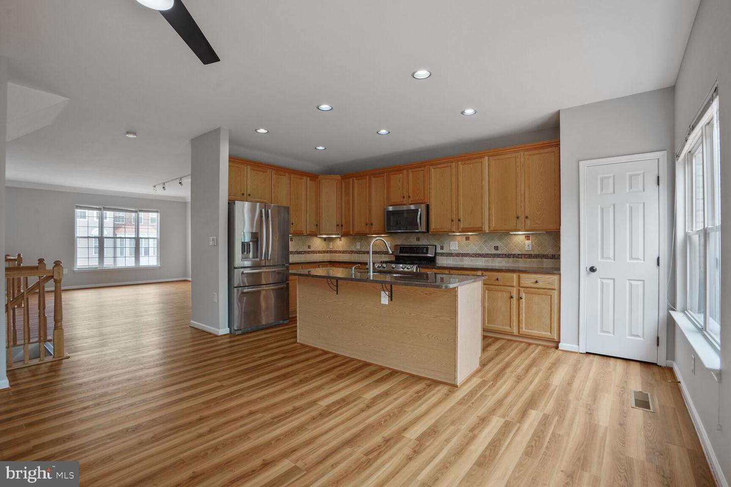 14612 SEASONS DR, CENTREVILLE, Virginia 20120, 3 Bedrooms Bedrooms, ,2 BathroomsBathrooms,Residential,For sale,14612 SEASONS DR,VAFX2260502 MLS # VAFX2260502