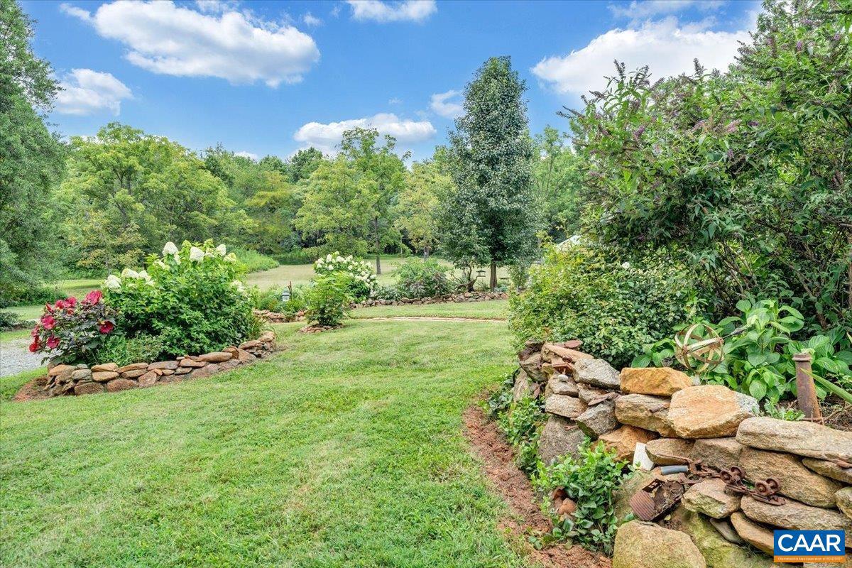 785 JONESBORO RD, ROSELAND, Virginia 22967, 4 Bedrooms Bedrooms, ,2 BathroomsBathrooms,Residential,For sale,785 JONESBORO RD,667678 MLS # 667678
