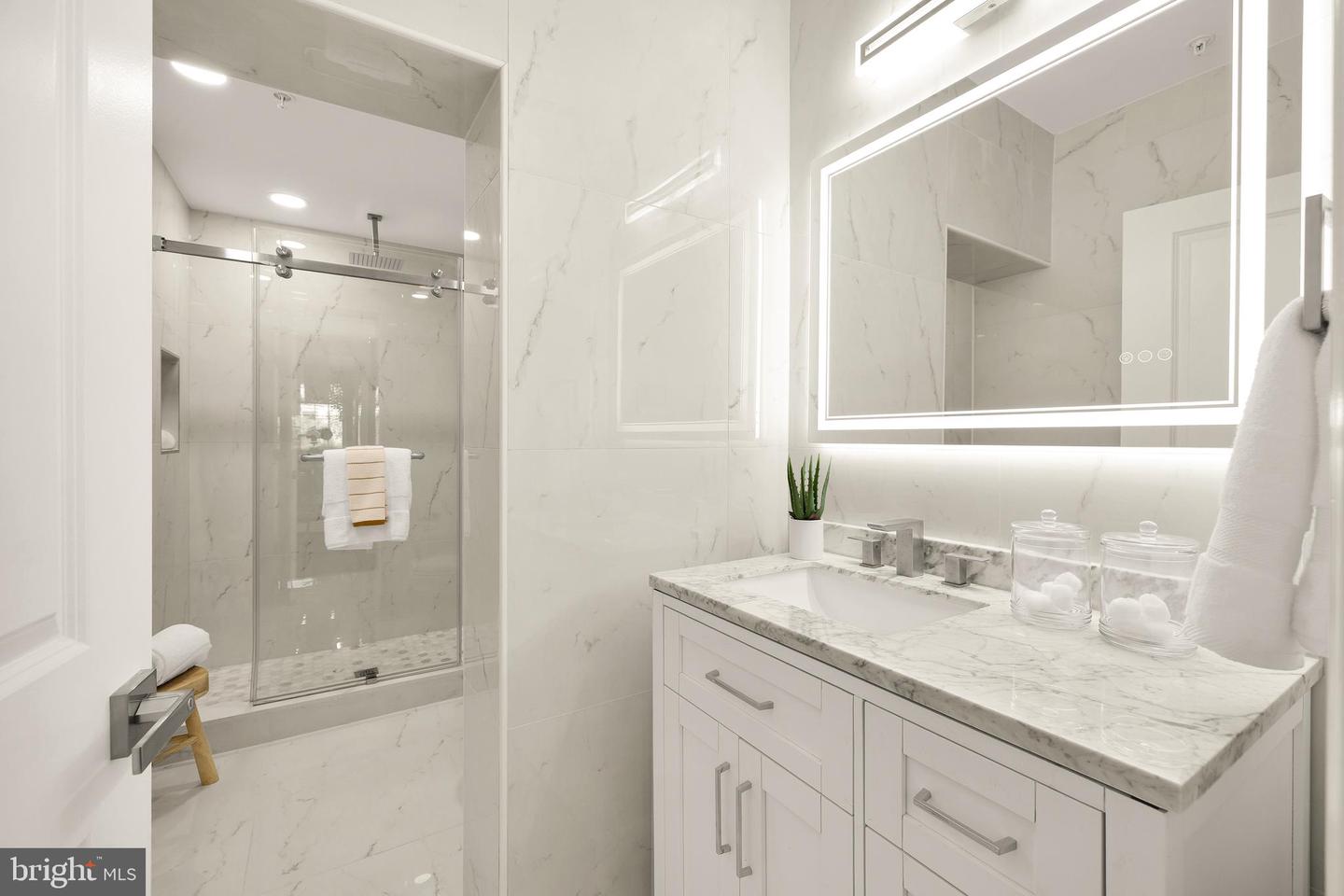 1225 KING ST #405, ALEXANDRIA, Virginia 22314, 3 Bedrooms Bedrooms, ,2 BathroomsBathrooms,Residential,For sale,1225 KING ST #405,VAAX2048434 MLS # VAAX2048434