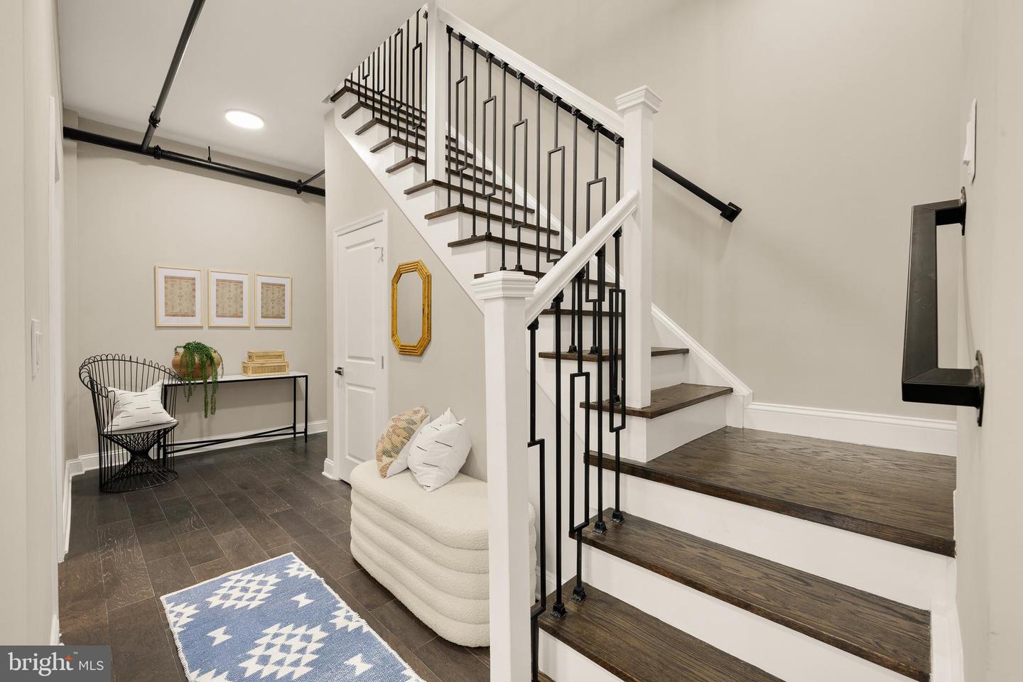 1225 KING ST #405, ALEXANDRIA, Virginia 22314, 3 Bedrooms Bedrooms, ,2 BathroomsBathrooms,Residential,For sale,1225 KING ST #405,VAAX2048434 MLS # VAAX2048434