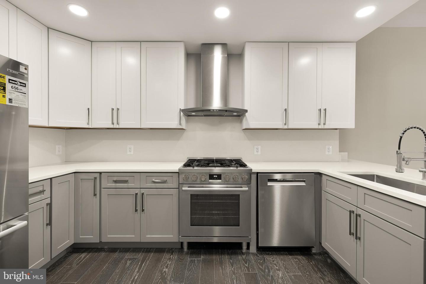 1225 KING ST #300, ALEXANDRIA, Virginia 22314, 1 Bedroom Bedrooms, ,1 BathroomBathrooms,Residential,For sale,1225 KING ST #300,VAAX2048438 MLS # VAAX2048438
